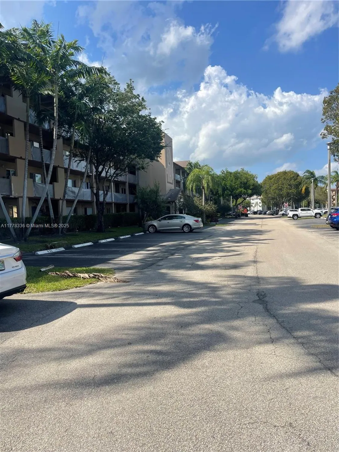 Property Slideshow image 32 of 34 | 950 sw 138th ave apt 102b, Pembroke Pines, FL, 33027