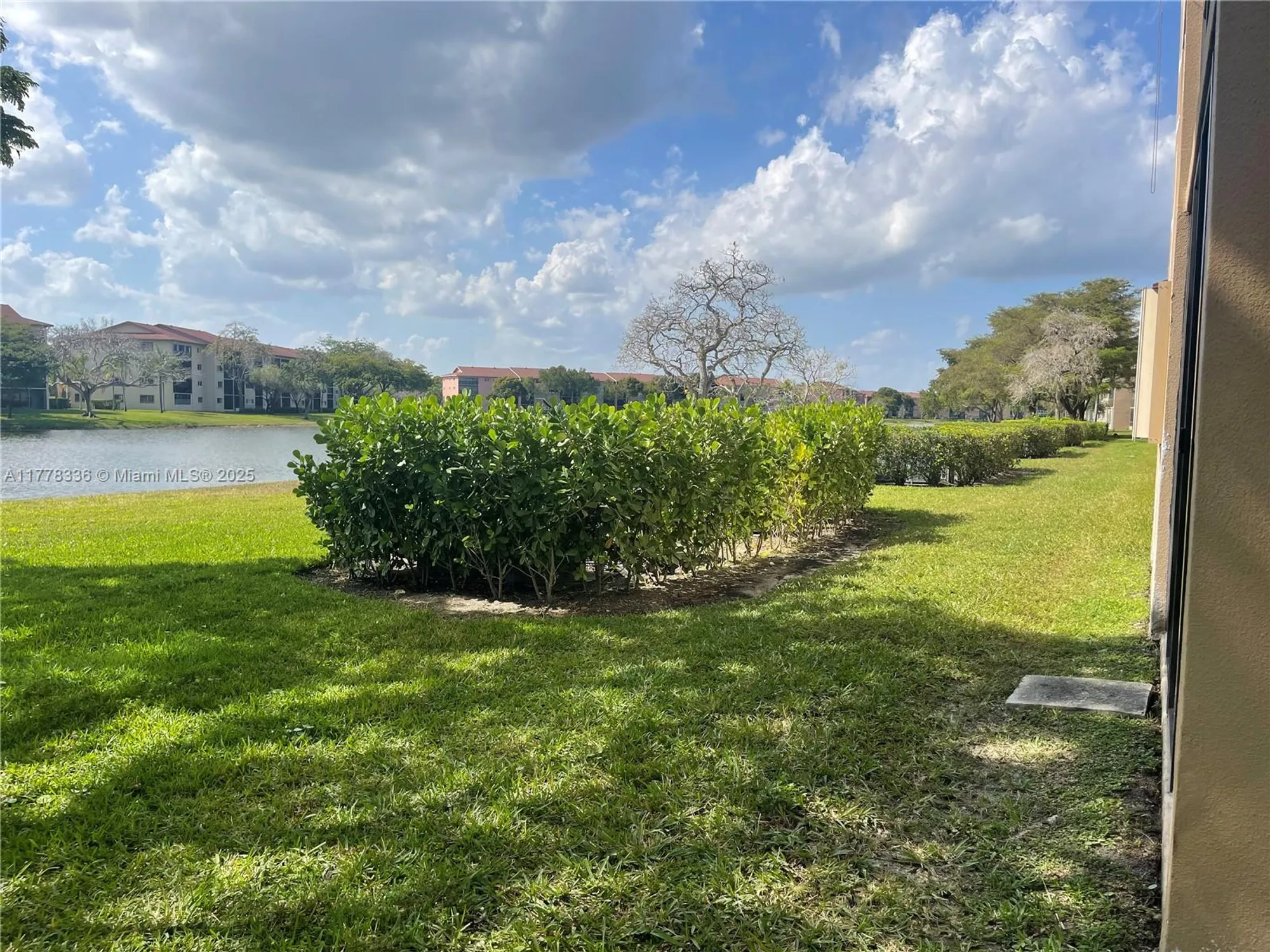 Property Slideshow image 33 of 34 | 950 sw 138th ave apt 102b, Pembroke Pines, FL, 33027