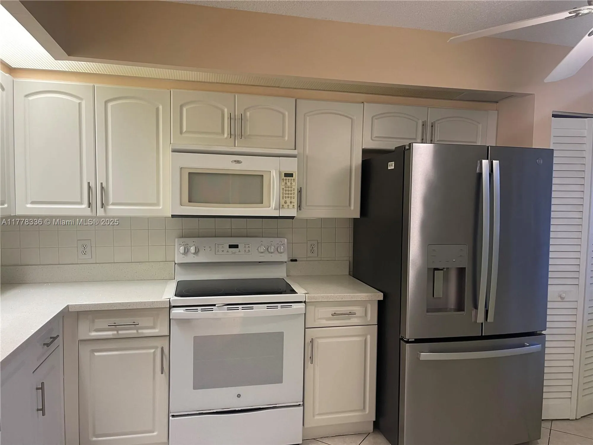 Property Slideshow image 8 of 34 | 950 sw 138th ave apt 102b, Pembroke Pines, FL, 33027