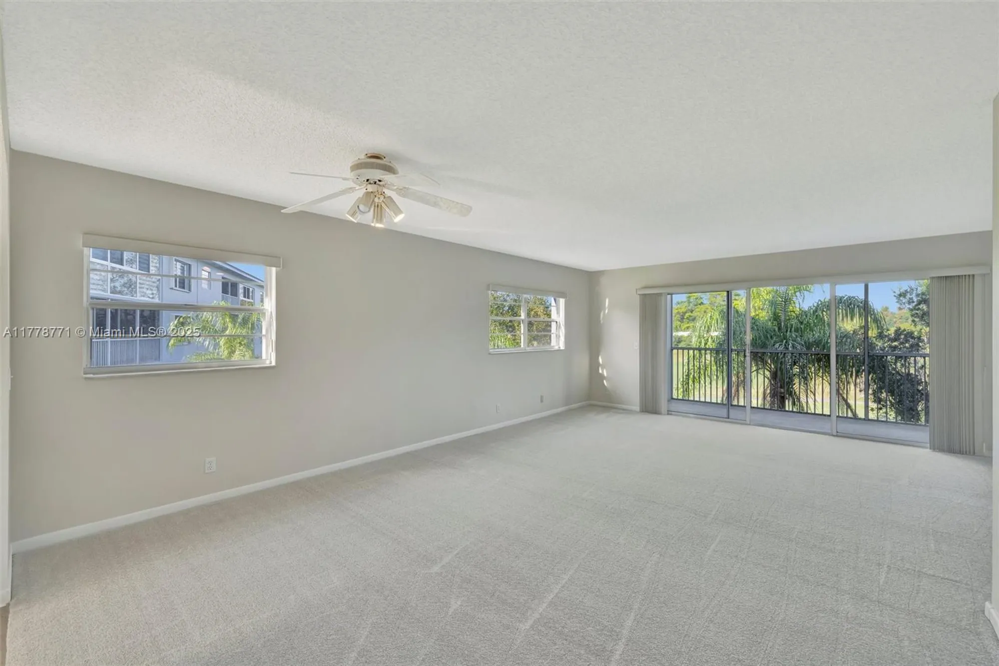 Property Slideshow image 4 of 60 | 12701 sw 13th st 301f, Pembroke Pines, FL, 33027