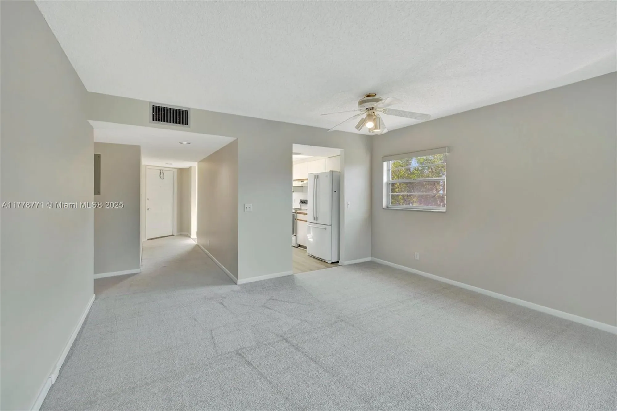 Property Slideshow image 8 of 60 | 12701 sw 13th st 301f, Pembroke Pines, FL, 33027