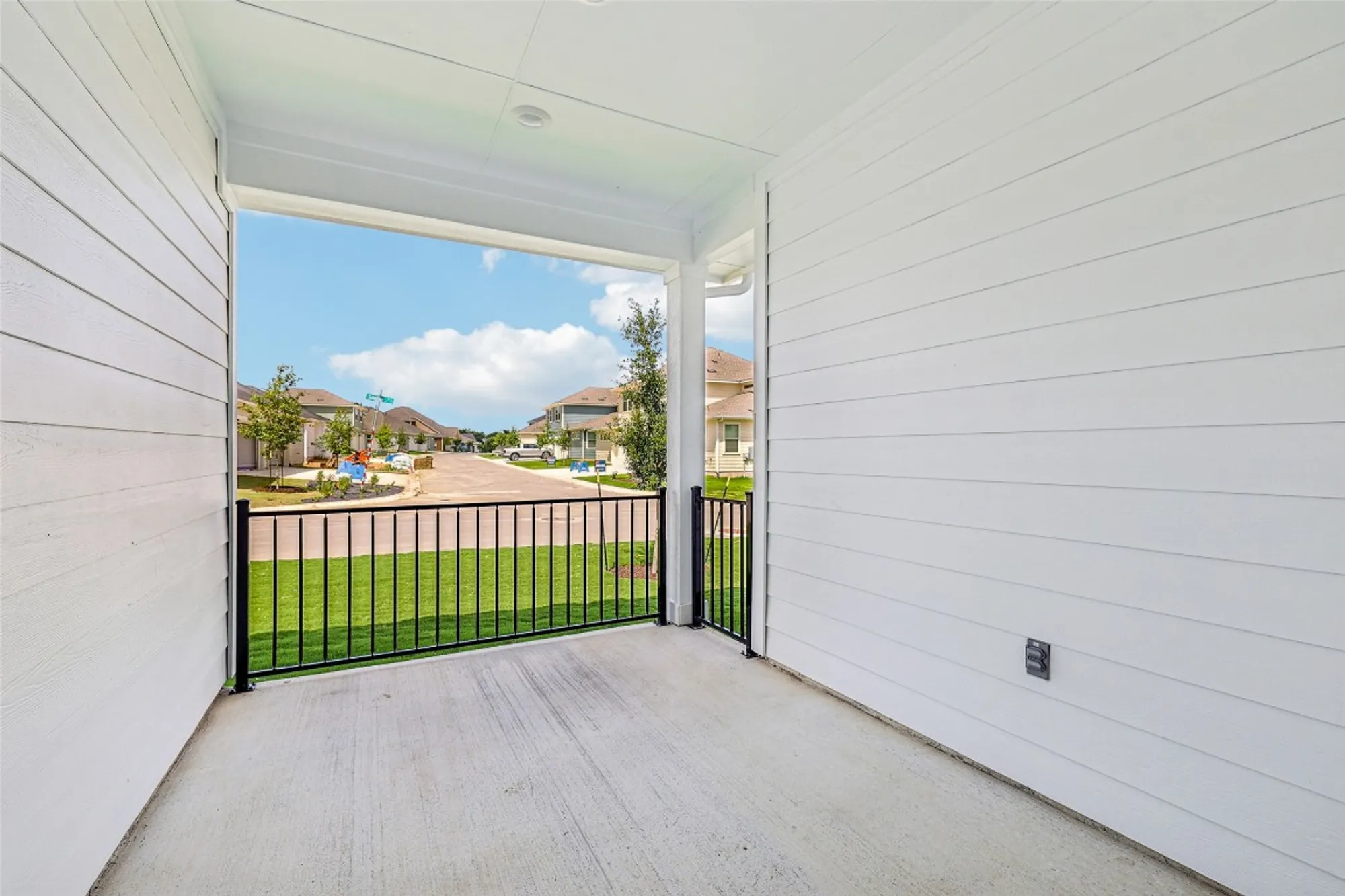 Property Slideshow image 16 of 21 | 103 san luis pass unit 101, San Marcos, TX, 78666