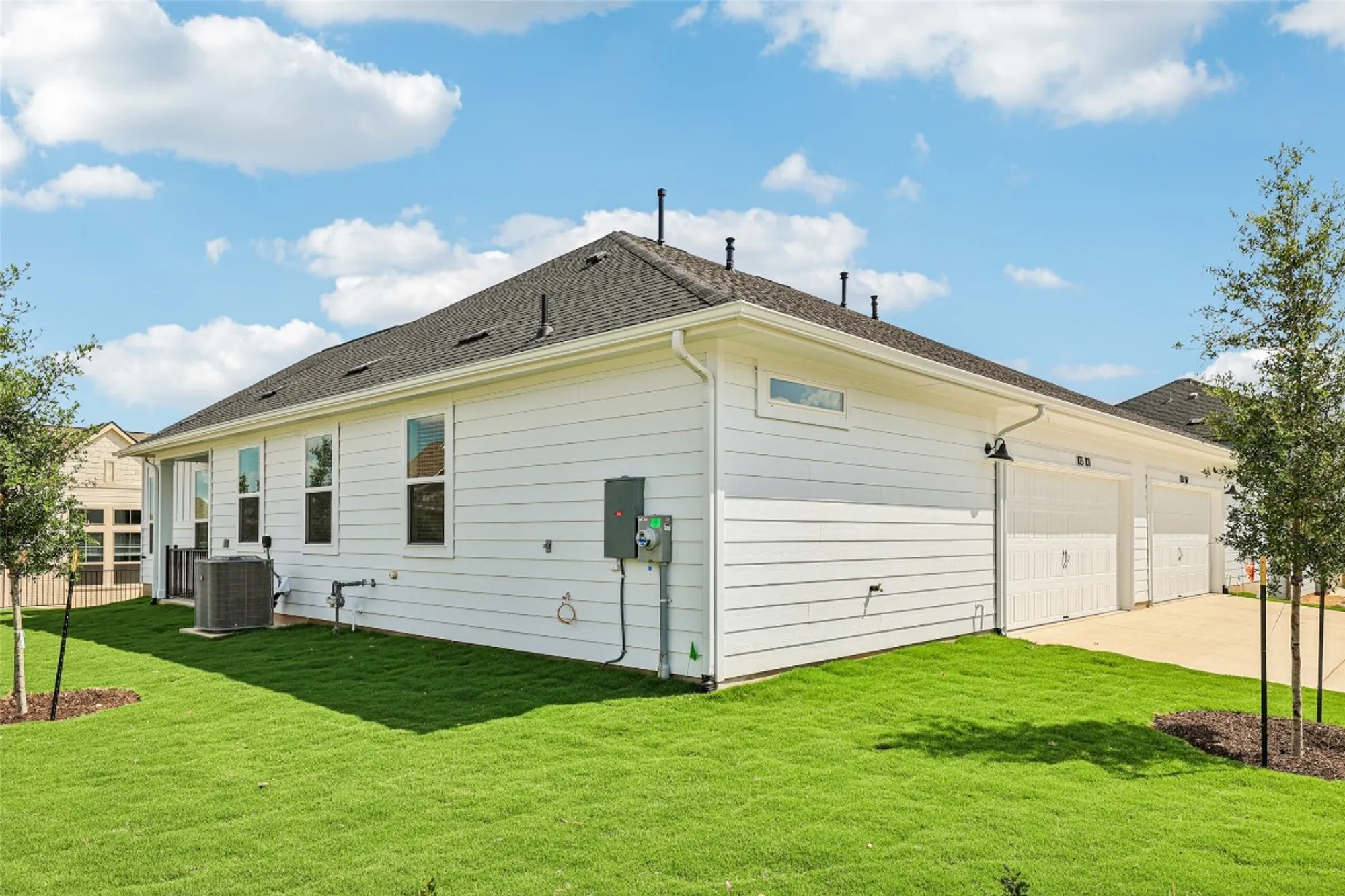 Property Slideshow image 17 of 21 | 103 san luis pass unit 101, San Marcos, TX, 78666