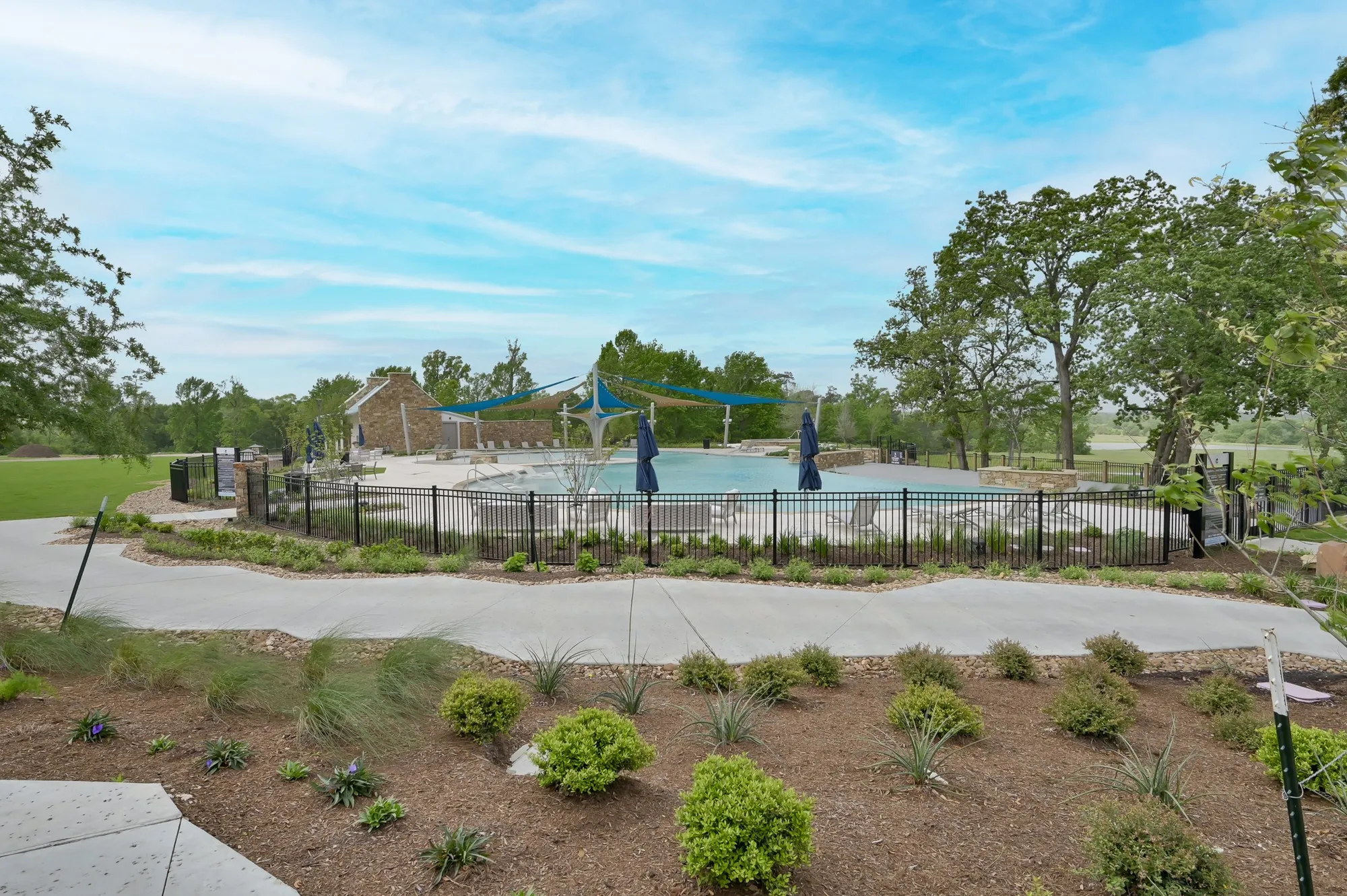 Property Slideshow image 37 of 44 | 9727 rockwell dr, Willis, TX, 77318