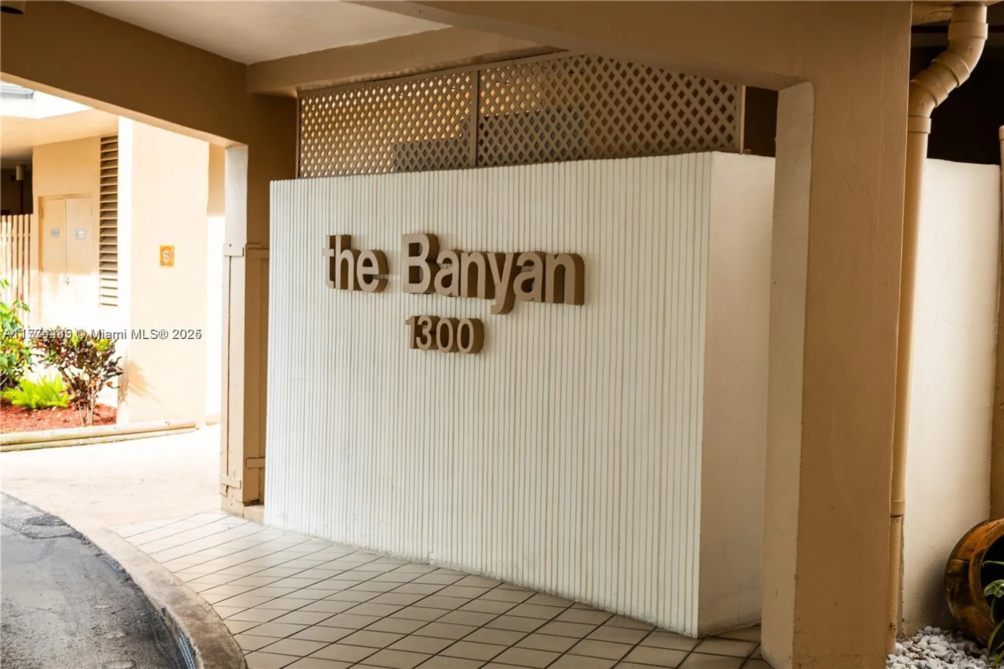 Property Slideshow image 1 of 10 | 1300 saint charles pl ph 21, Pembroke Pines, FL, 33026