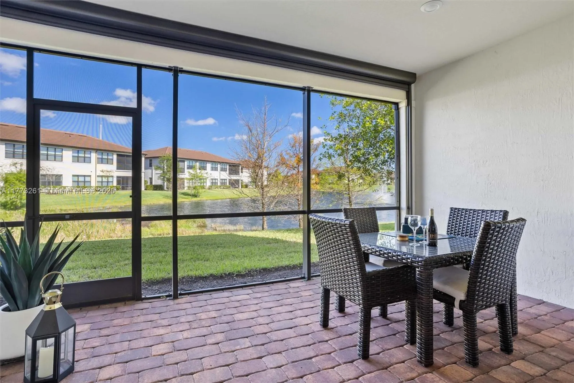 Property Slideshow image 15 of 44 | 21824 canadensis cir # 102, Boca Raton, FL, 33428