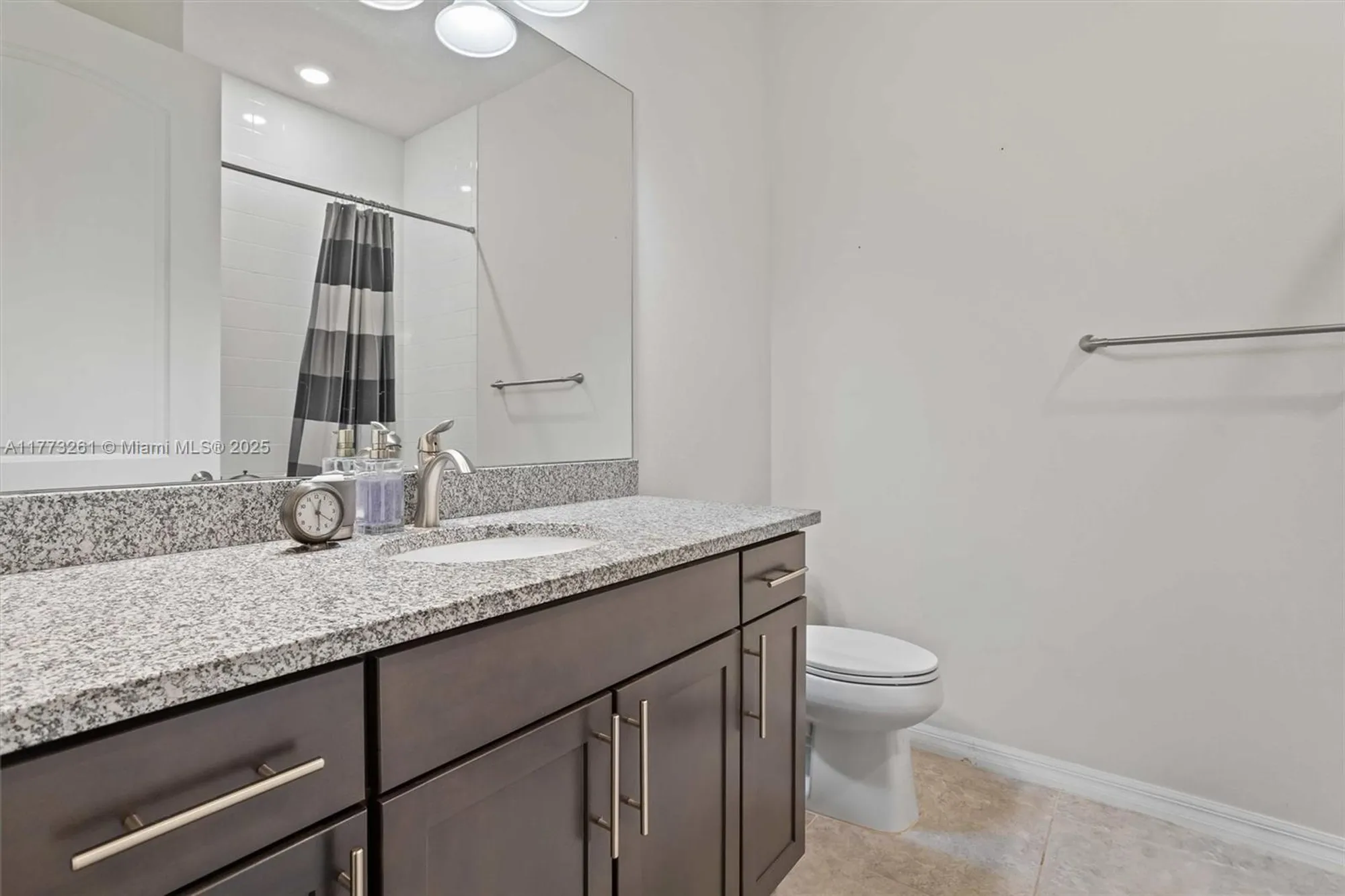 Property Slideshow image 28 of 44 | 21824 canadensis cir # 102, Boca Raton, FL, 33428