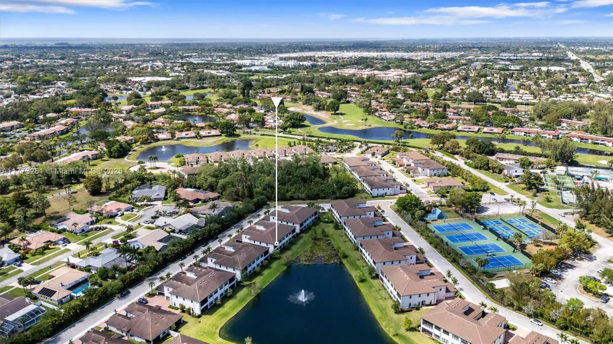 Property Slideshow image 36 of 44 | 21824 canadensis cir # 102, Boca Raton, FL, 33428