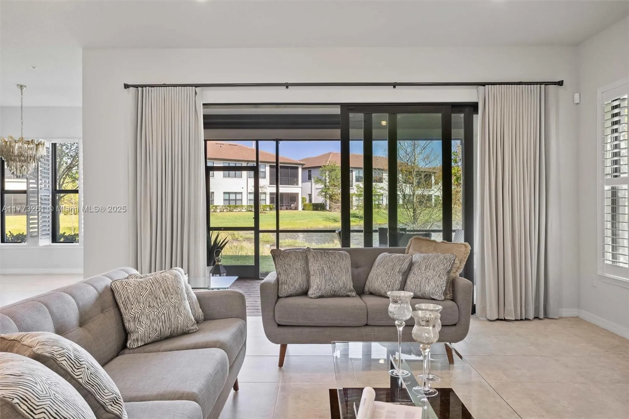 Property Slideshow image 6 of 44 | 21824 canadensis cir # 102, Boca Raton, FL, 33428