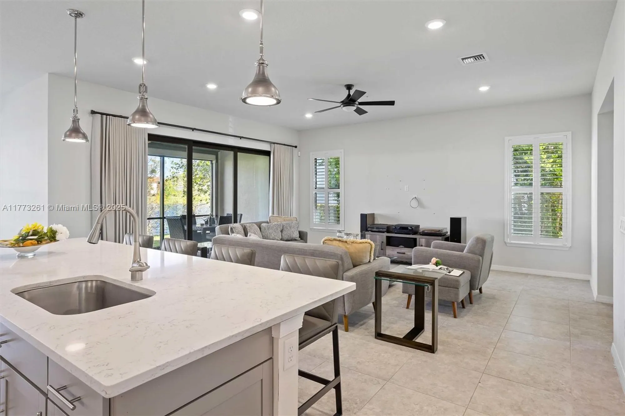 Property Slideshow image 9 of 44 | 21824 canadensis cir # 102, Boca Raton, FL, 33428