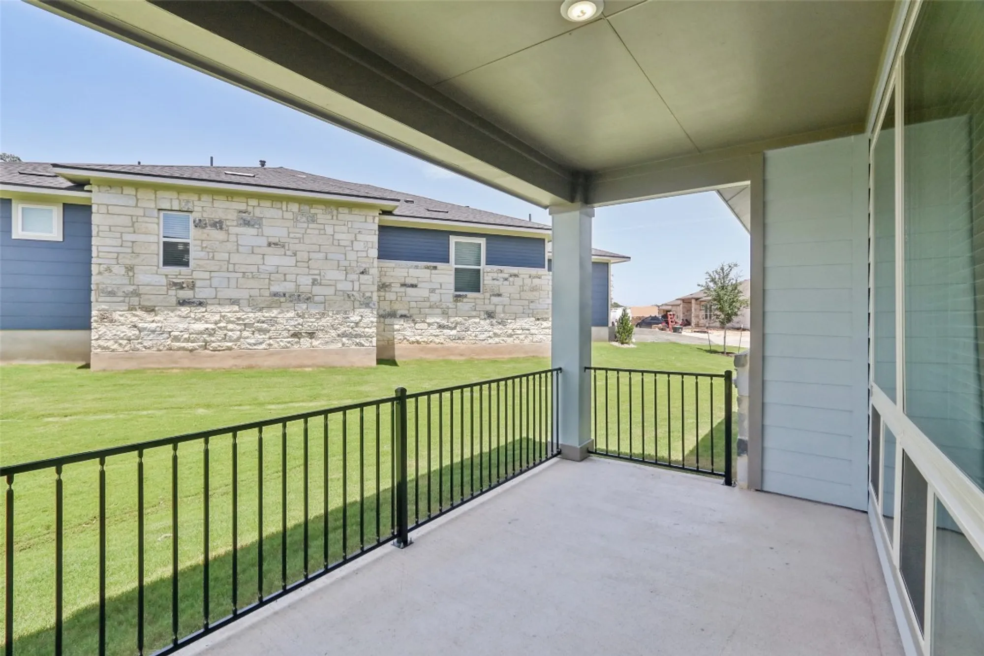 Property Slideshow image 15 of 19 | 156 antoinette way, San Marcos, TX, 78666