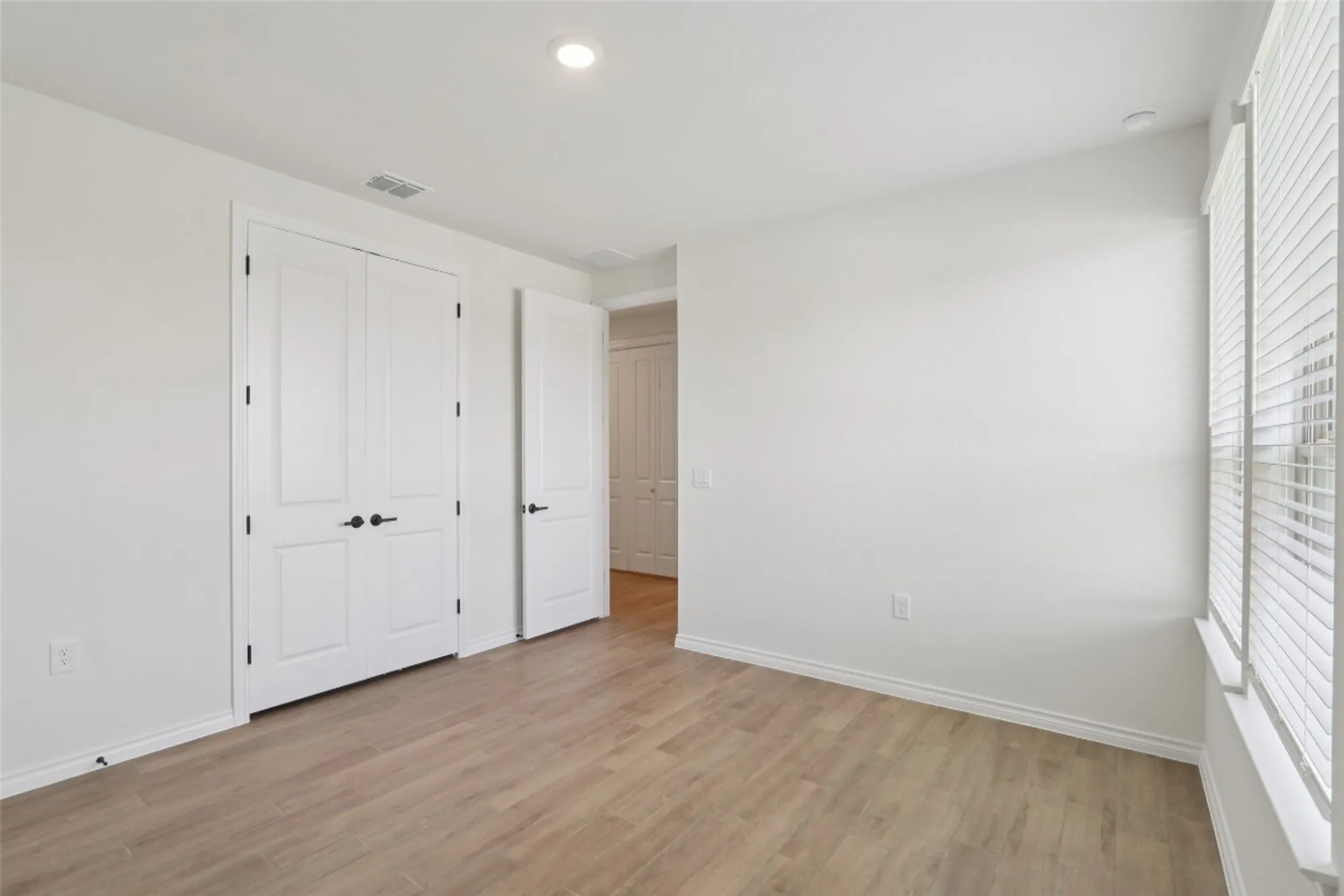 Property Slideshow image 10 of 19 | 156 antoinette way, San Marcos, TX, 78666