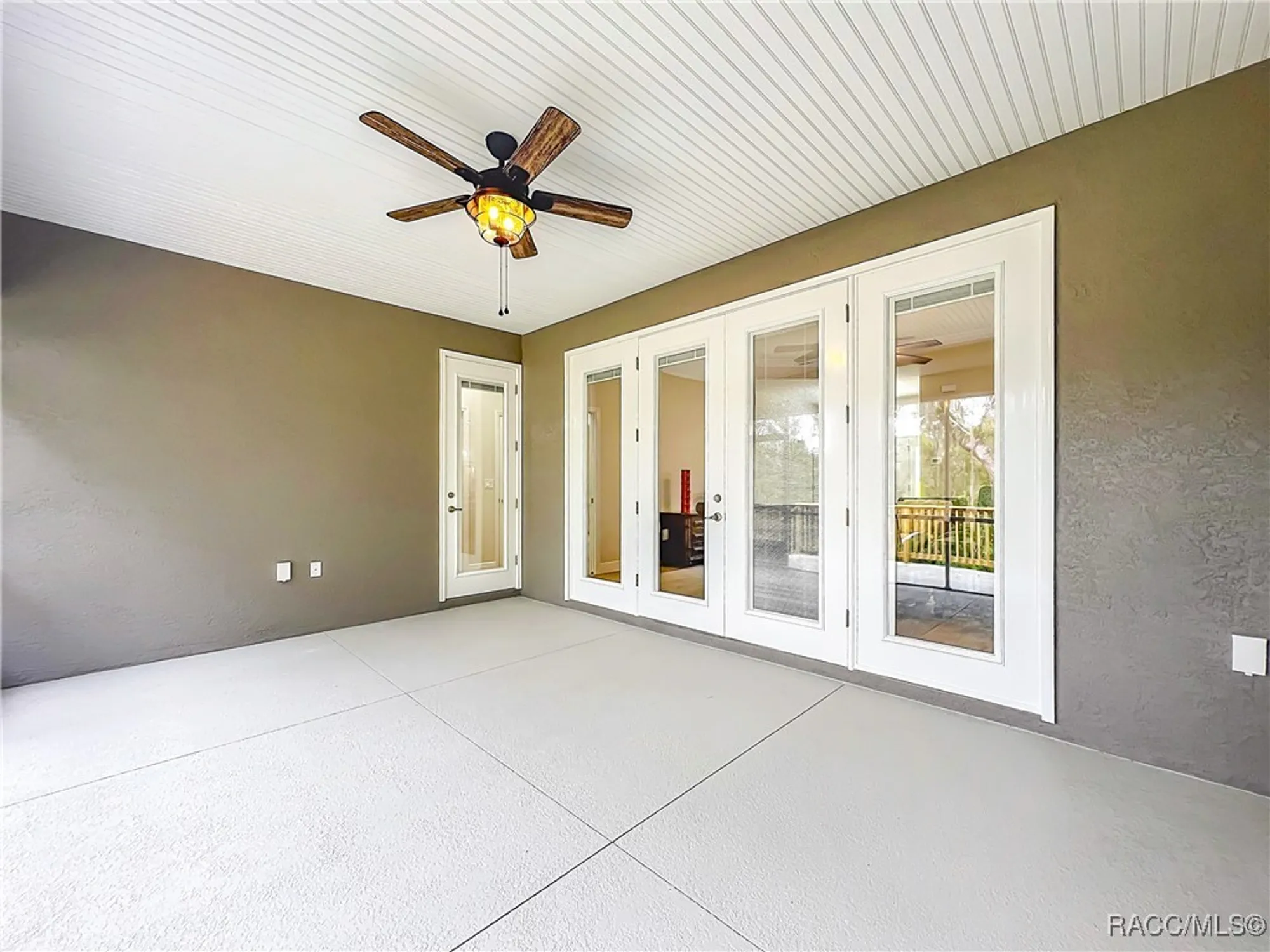 Property Slideshow image 55 of 80 | 2253 n heritage oaks path, Hernando, FL, 34442