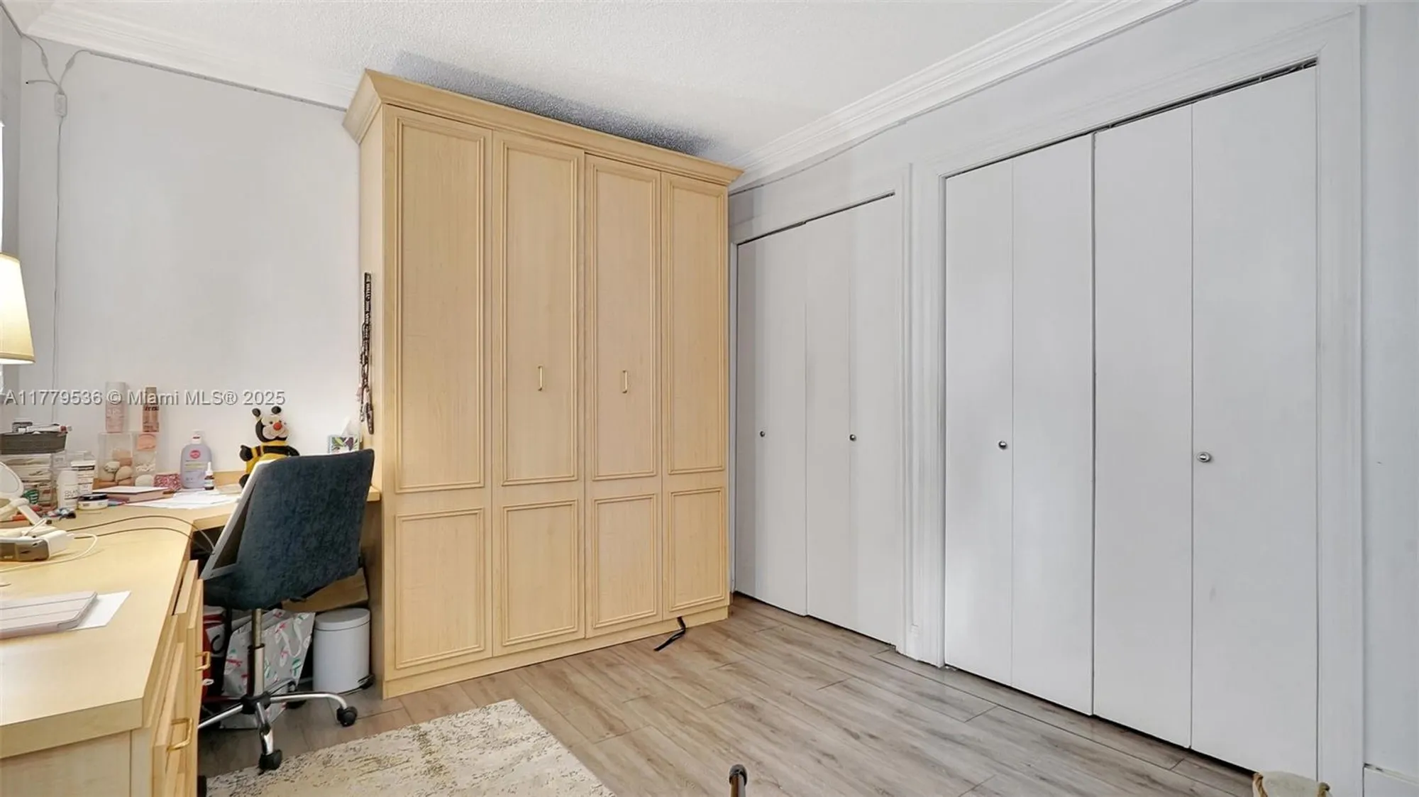 Property Slideshow image 23 of 44 | 329 se 3rd st apt 405s, Hallandale Beach, FL, 33009