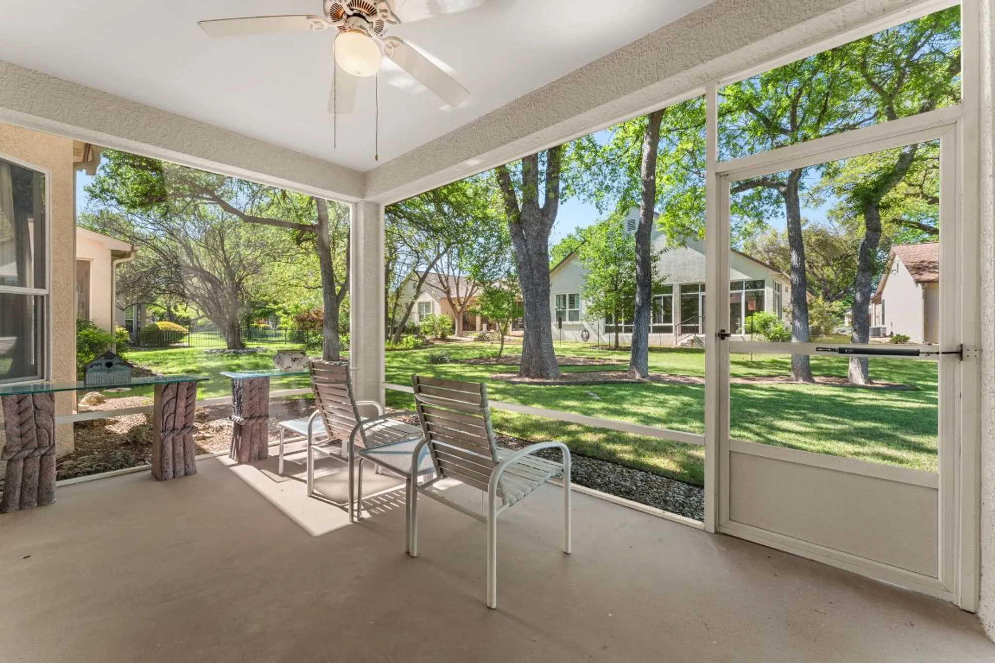 Property Slideshow image 19 of 25 | 191 trail rider way, Georgetown, TX, 78633