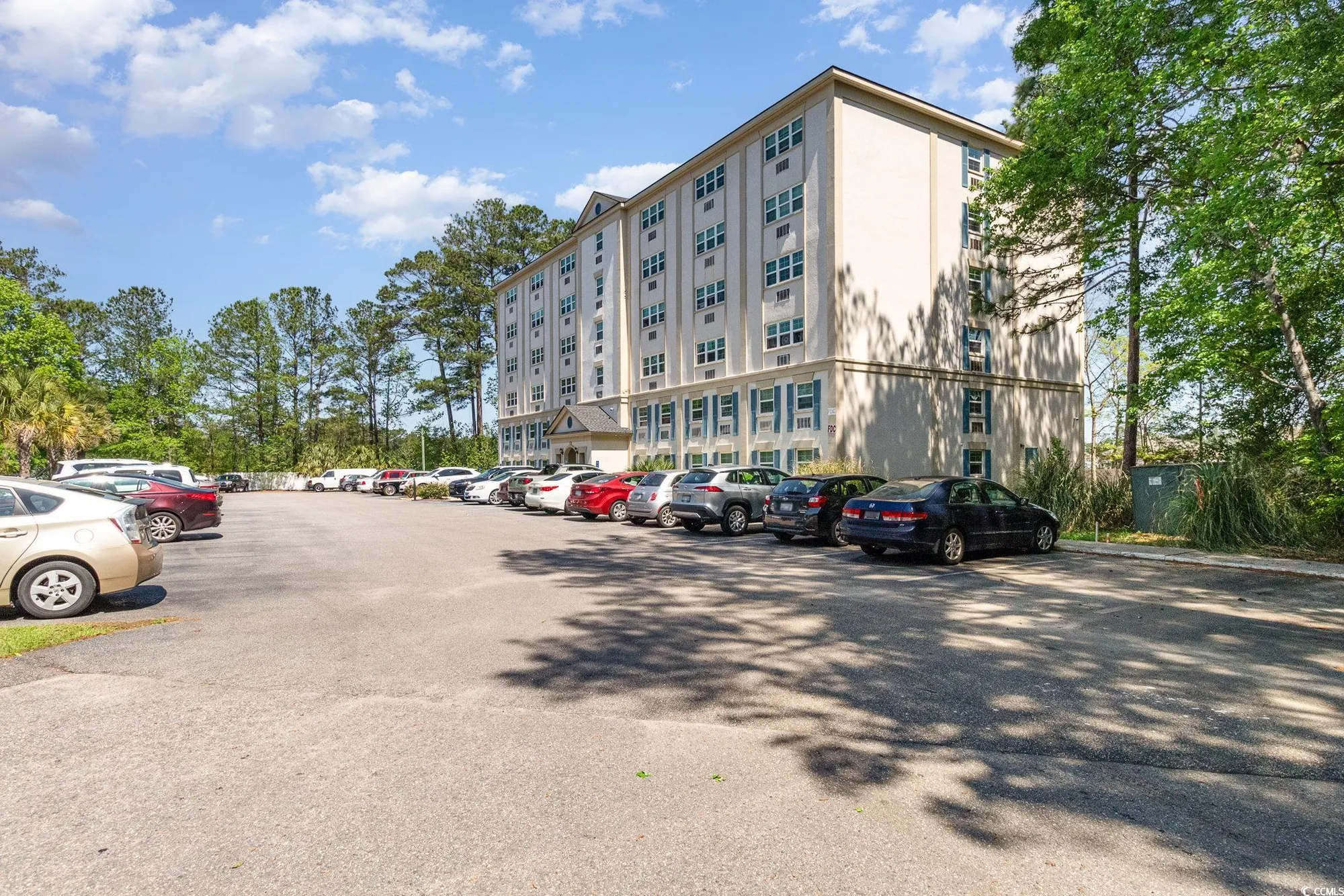 Property Slideshow image 4 of 32 | 6850 blue heron blvd unit 305, Myrtle Beach, SC, 29588