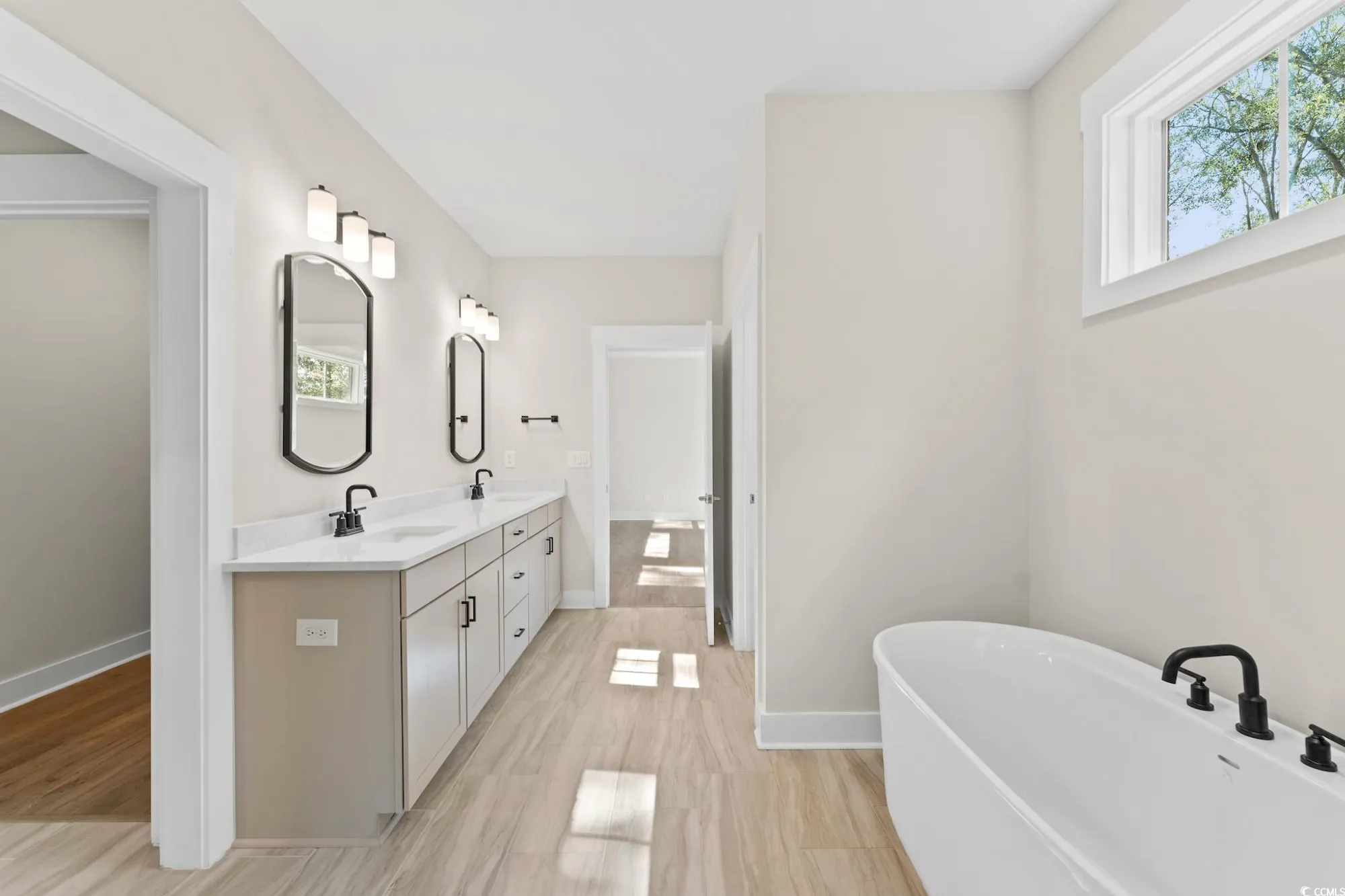 Property Slideshow image 25 of 37 | 348 autumn pheasant loop, Calabash, NC, 28467