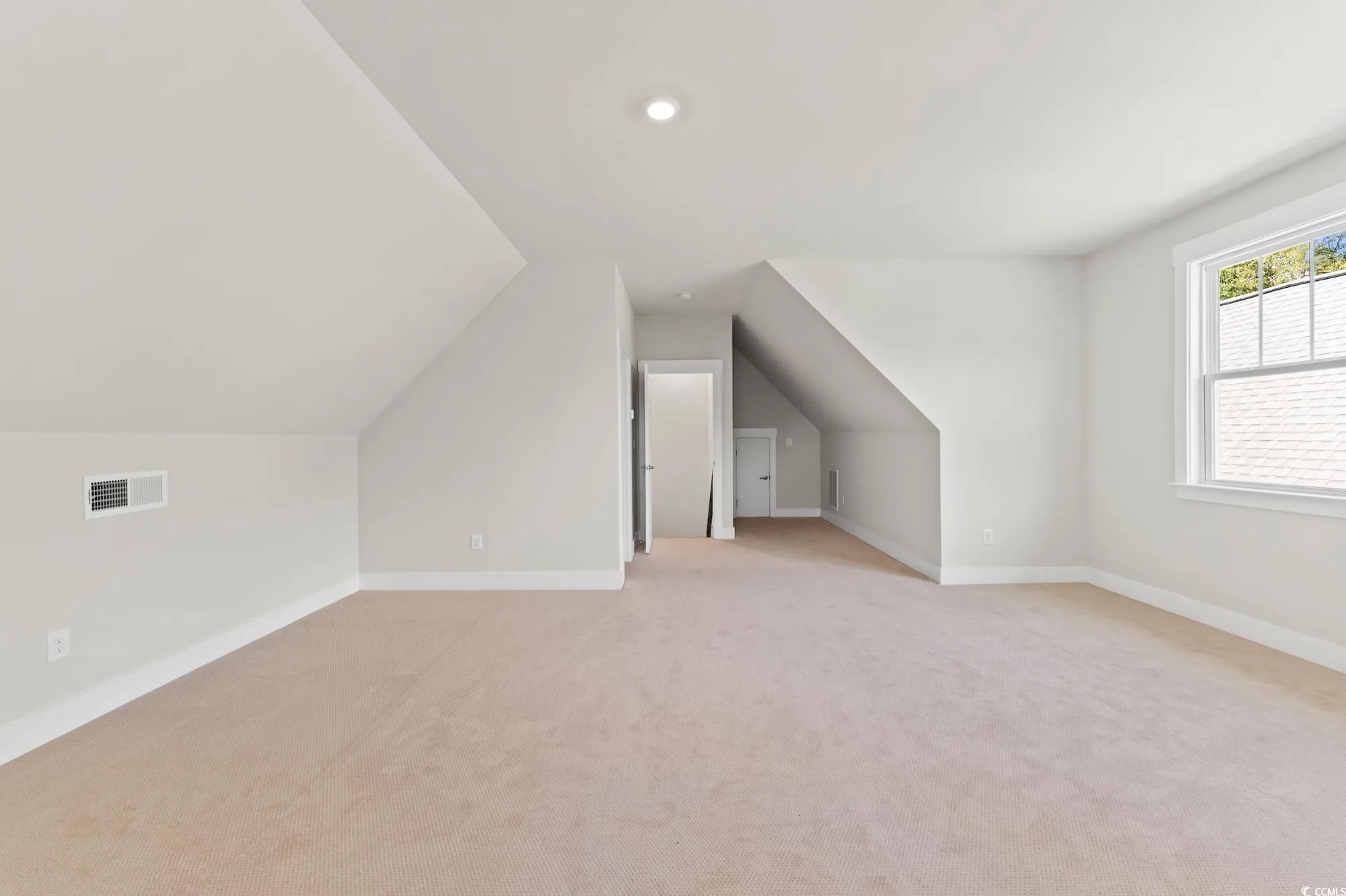 Property Slideshow image 35 of 37 | 348 autumn pheasant loop, Calabash, NC, 28467