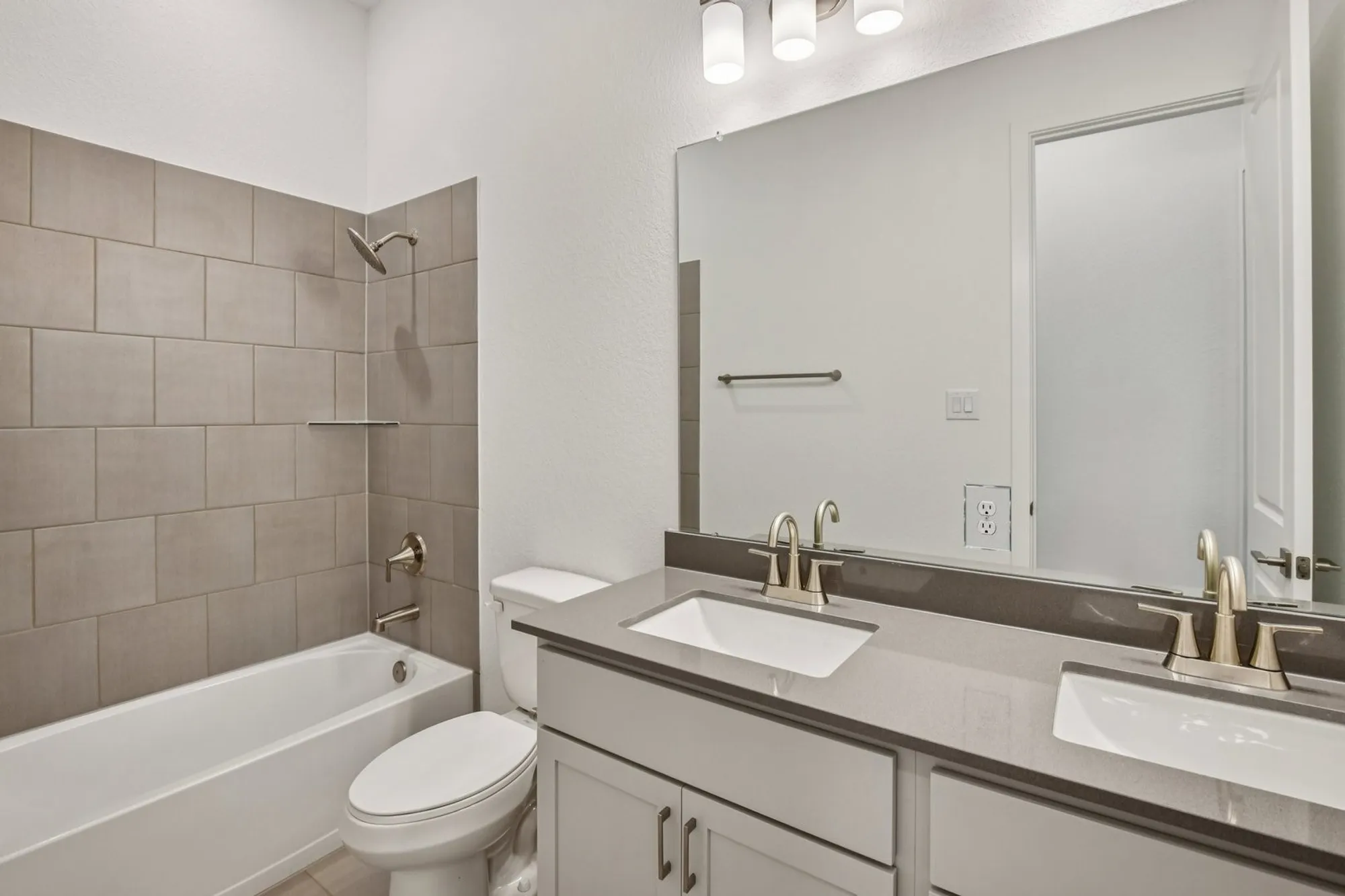 Property Slideshow image 22 of 28 | 23523 steely thicket trl, Tomball, TX, 77375