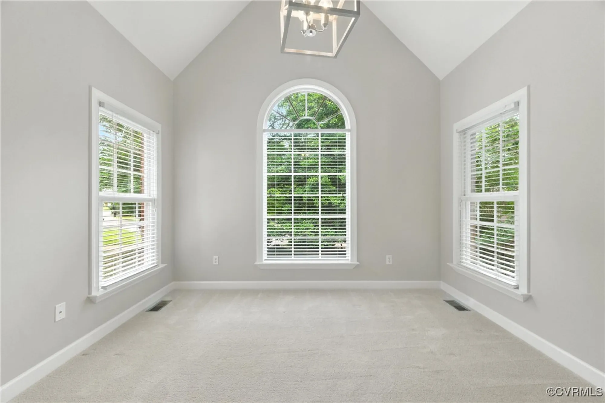 Property Slideshow image 19 of 43 | 132 warwick hls, Williamsburg, VA, 23188