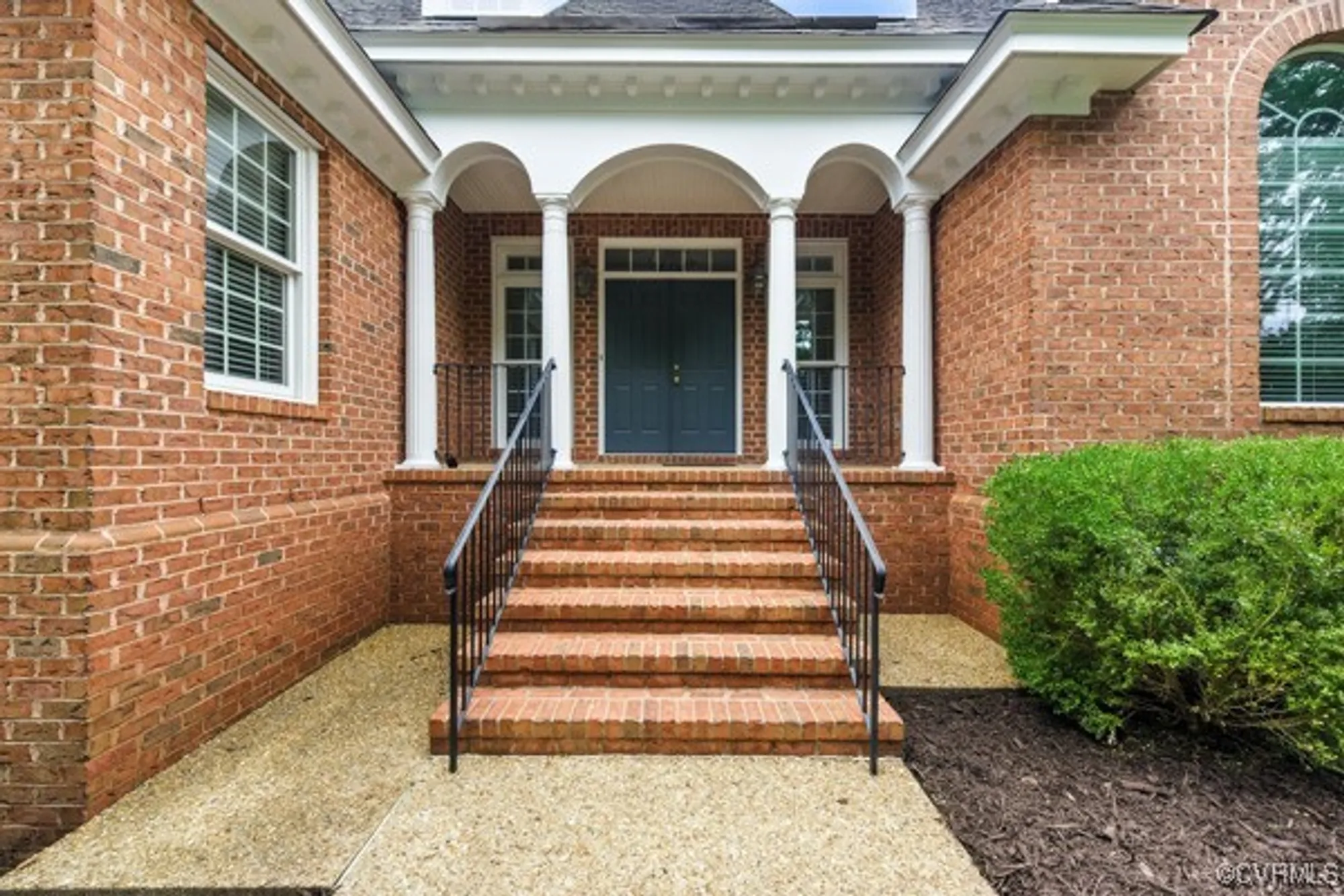 Property Slideshow image 5 of 43 | 132 warwick hls, Williamsburg, VA, 23188