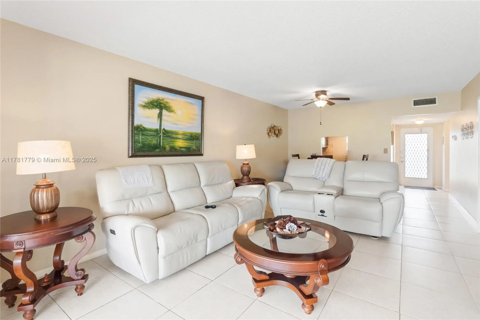 Property Slideshow image 12 of 29 | 1020 country club dr apt 206, Margate, FL, 33063
