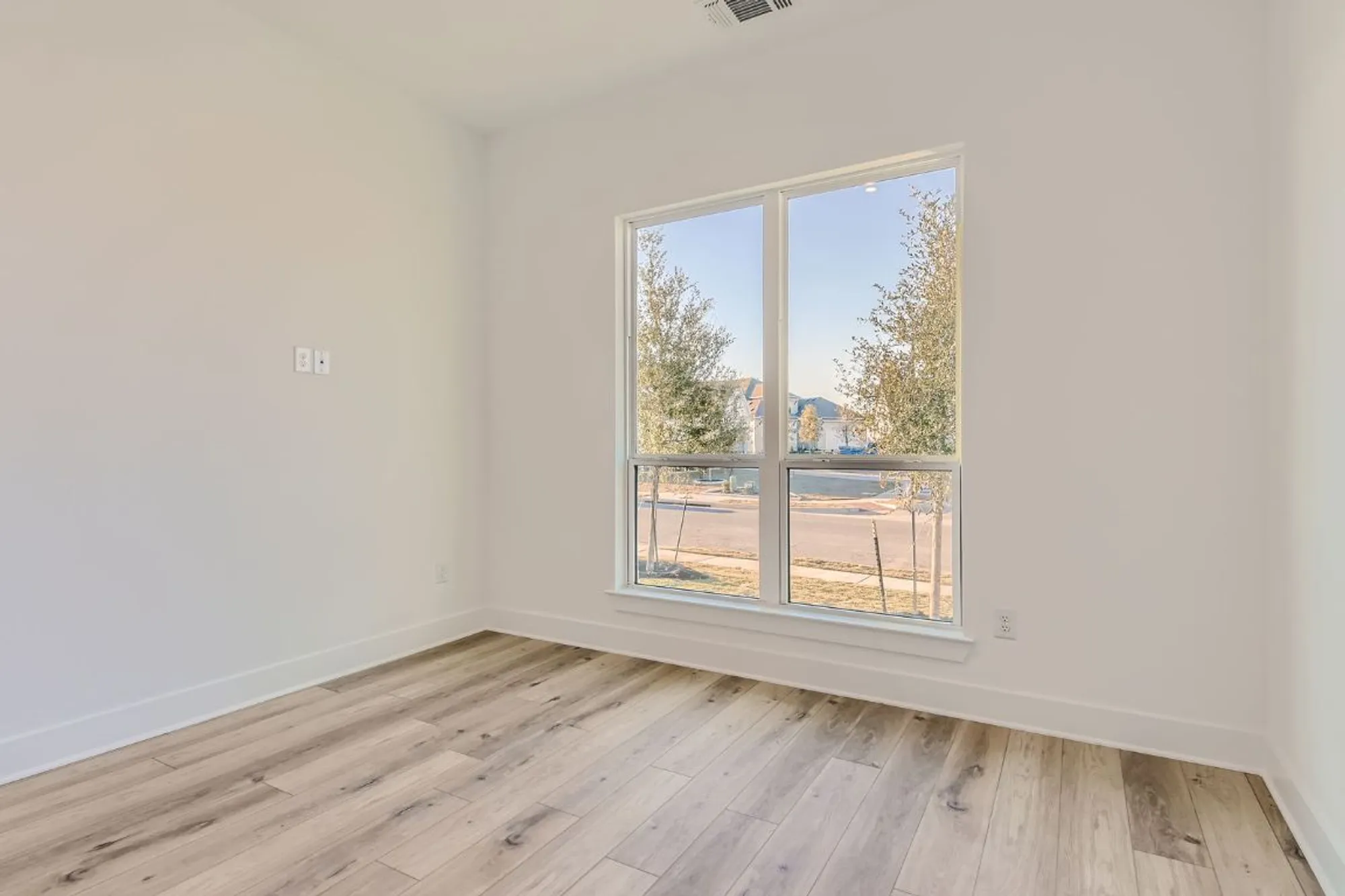 Property Slideshow image 27 of 40 | 300 alava way, Georgetown, TX, 78628