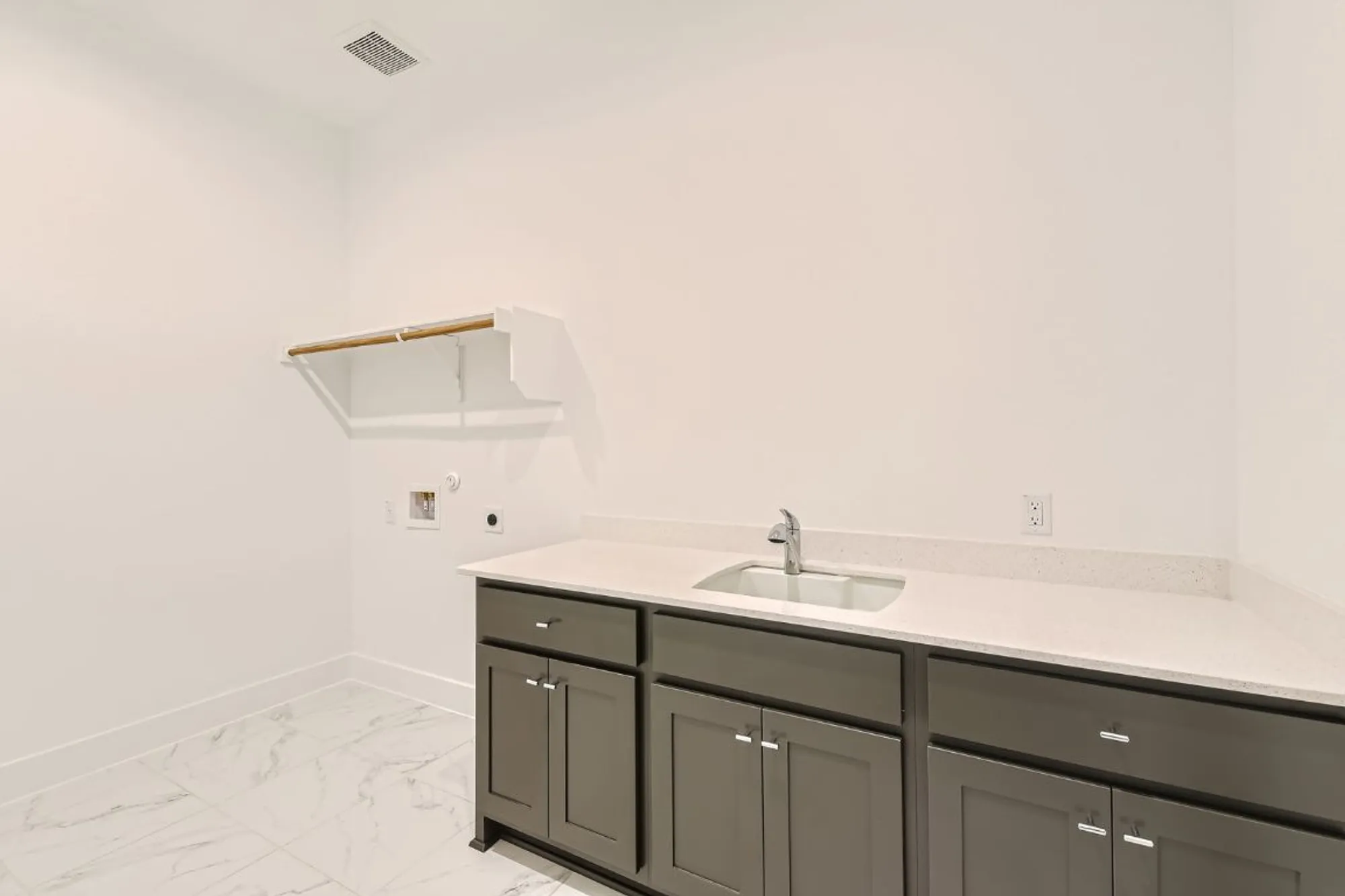 Property Slideshow image 35 of 40 | 300 alava way, Georgetown, TX, 78628