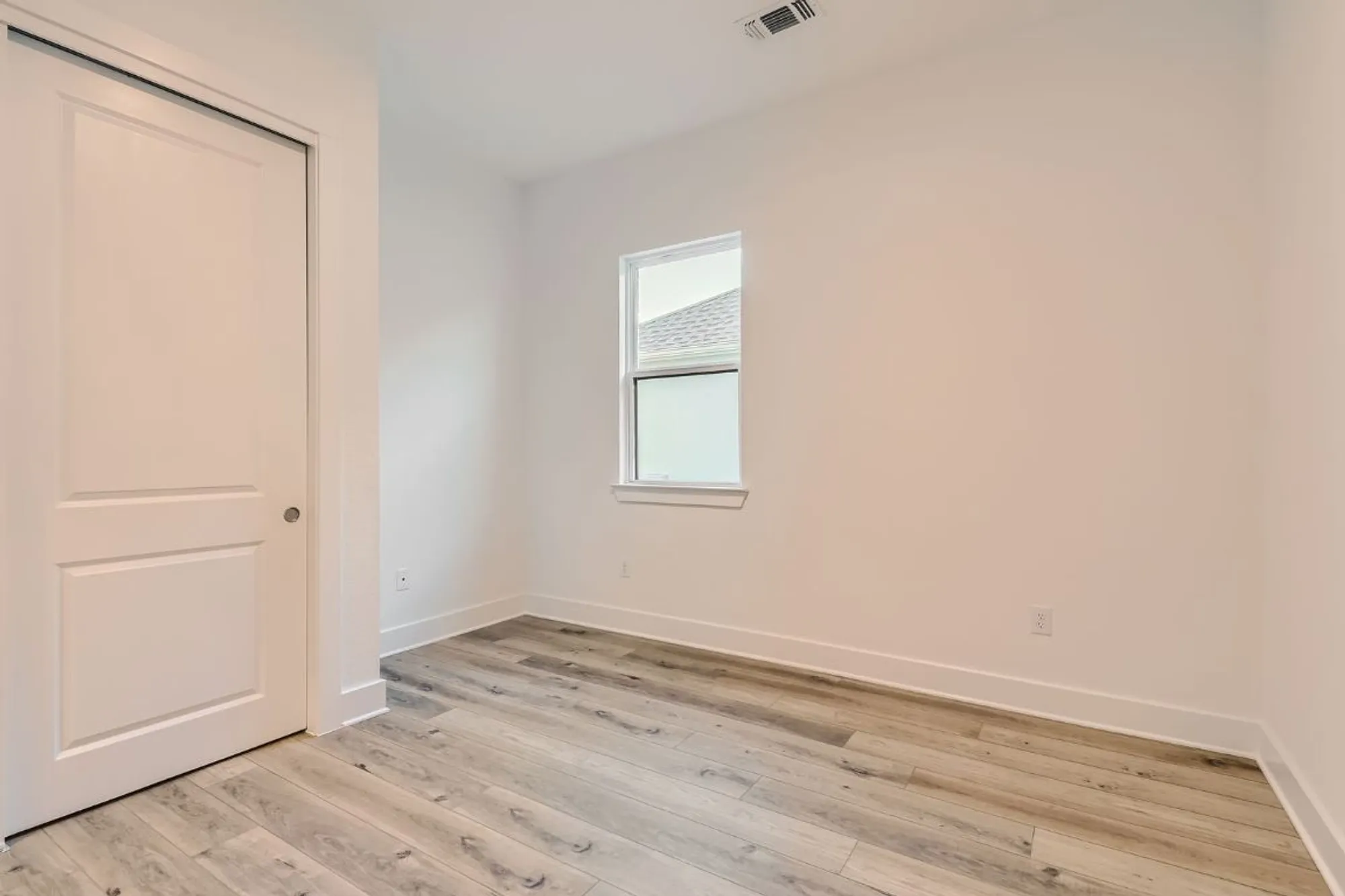 Property Slideshow image 31 of 40 | 300 alava way, Georgetown, TX, 78628