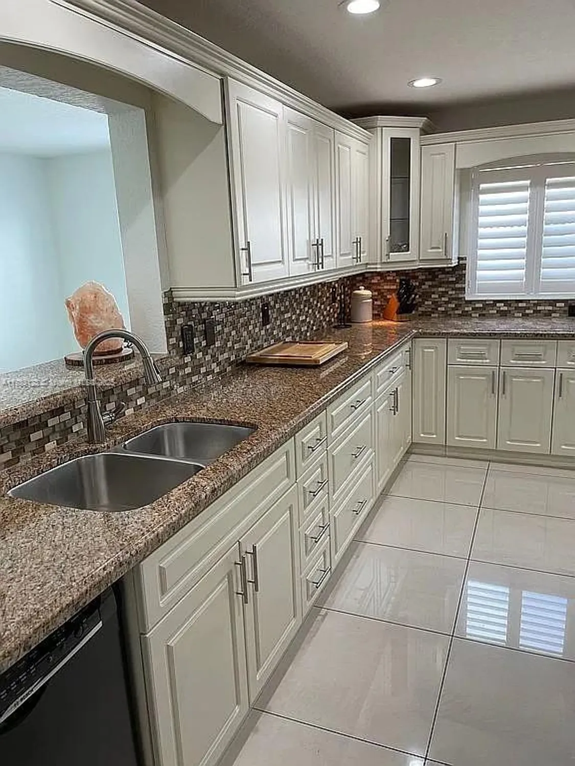 Property Slideshow image 11 of 75 | 1411 nw 90th dr, Plantation, FL, 33322