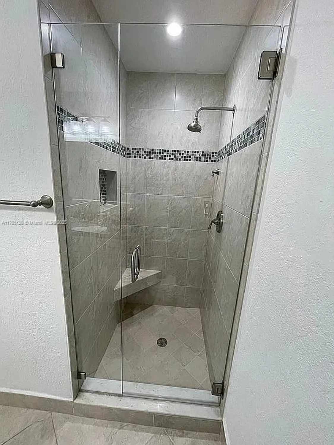 Property Slideshow image 13 of 75 | 1411 nw 90th dr, Plantation, FL, 33322