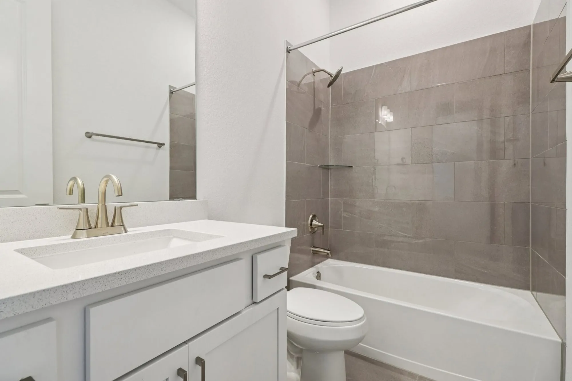 Property Slideshow image 12 of 32 | 1322 secret grove trl, Tomball, TX, 77375