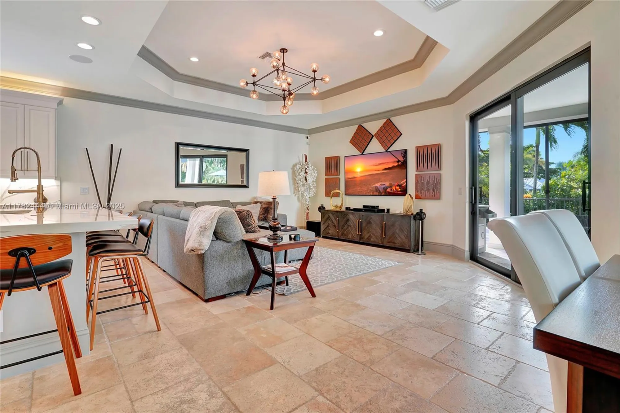 Property Slideshow image 13 of 56 | 606 binnacle dr, Naples, FL, 34103