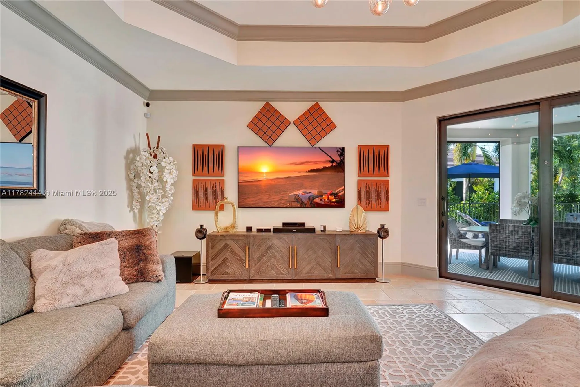 Property Slideshow image 21 of 56 | 606 binnacle dr, Naples, FL, 34103