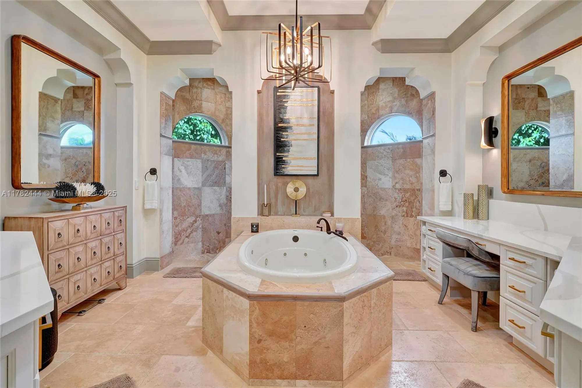 Property Slideshow image 32 of 56 | 606 binnacle dr, Naples, FL, 34103
