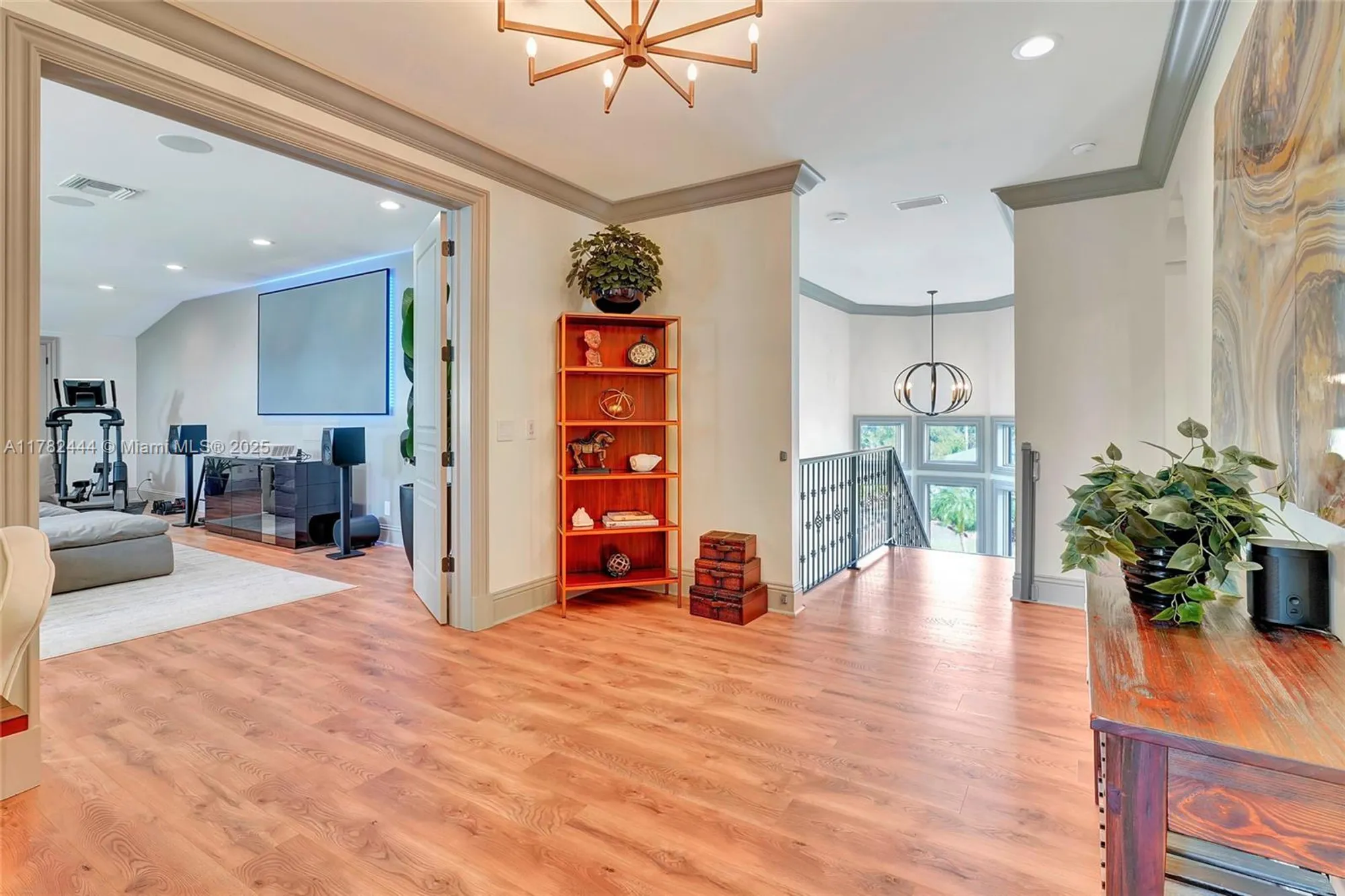 Property Slideshow image 44 of 56 | 606 binnacle dr, Naples, FL, 34103