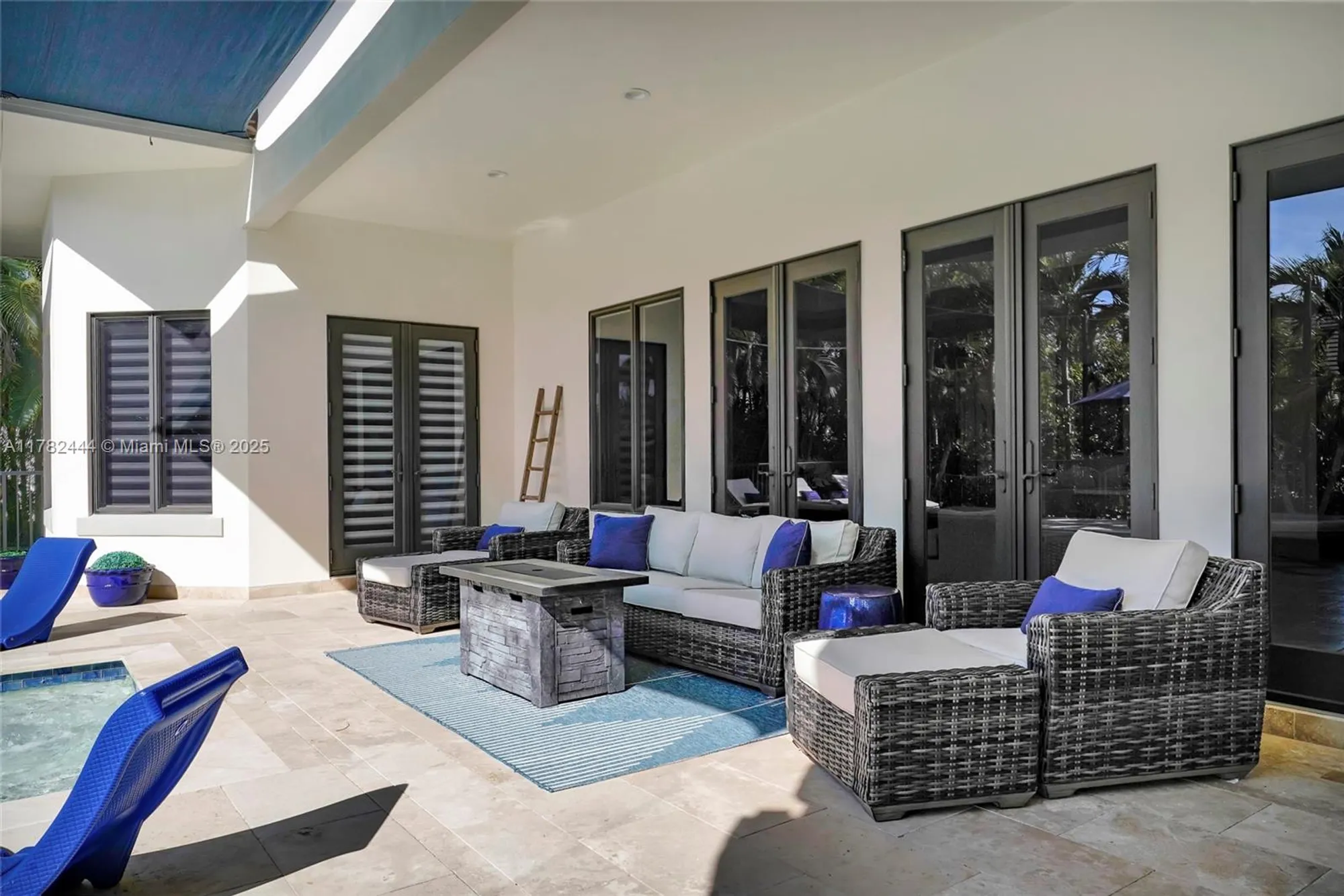 Property Slideshow image 7 of 56 | 606 binnacle dr, Naples, FL, 34103