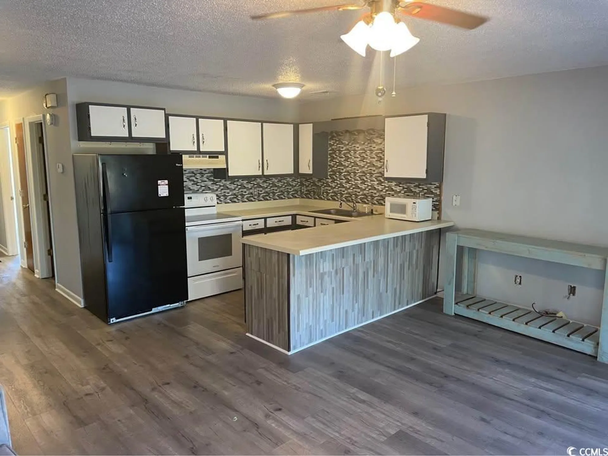 Property Slideshow image 4 of 8 | 500 fairway village dr # 3i, Myrtle Beach, SC, 29588