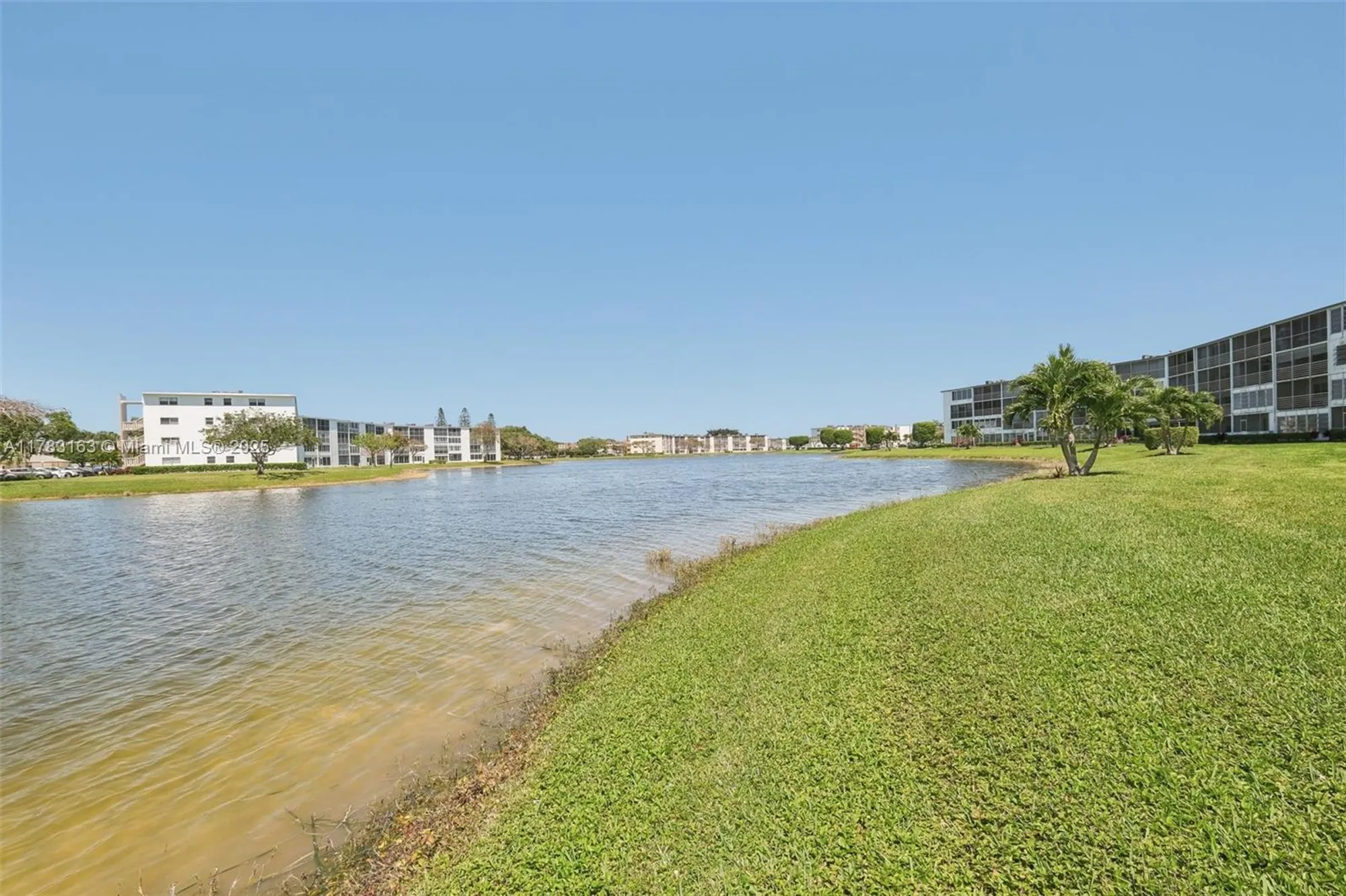 Property Slideshow image 24 of 27 | 2052 exeter c, Boca Raton, FL, 33434