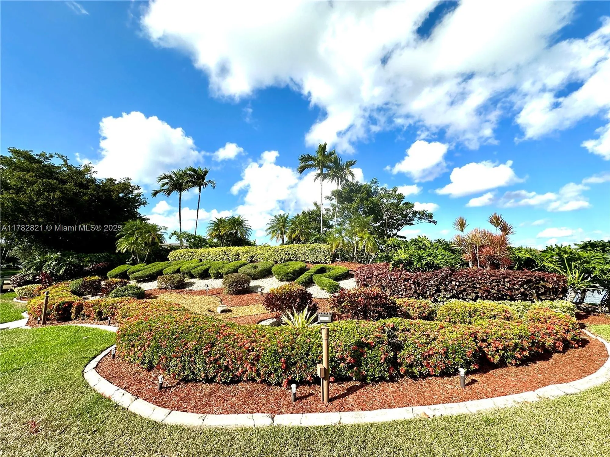 Property Slideshow image 1 of 27 | 3102 portofino pt m2, Coconut Creek, FL, 33066