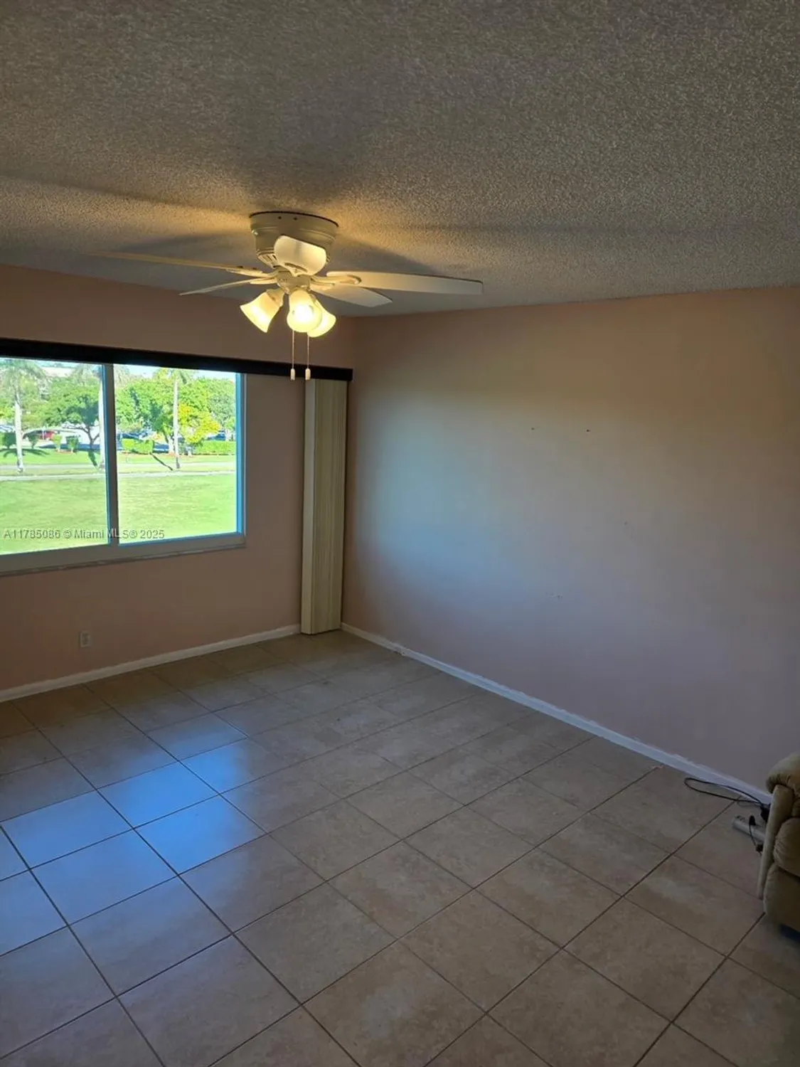 Property Slideshow image 6 of 11 | 901 sw 128th ter 407a, Pembroke Pines, FL, 33027
