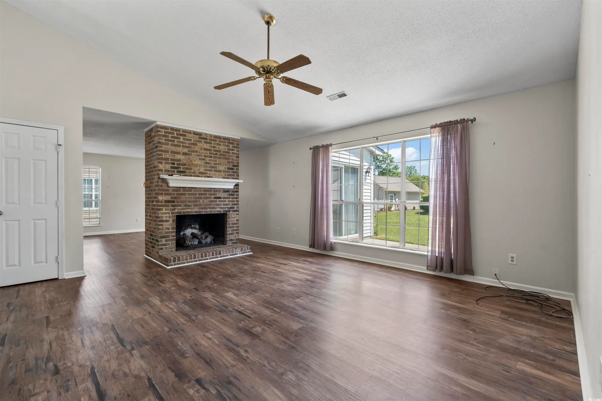 Property Slideshow image 5 of 40 | 1406 snowy egret dr, Murrells Inlet, SC, 29576