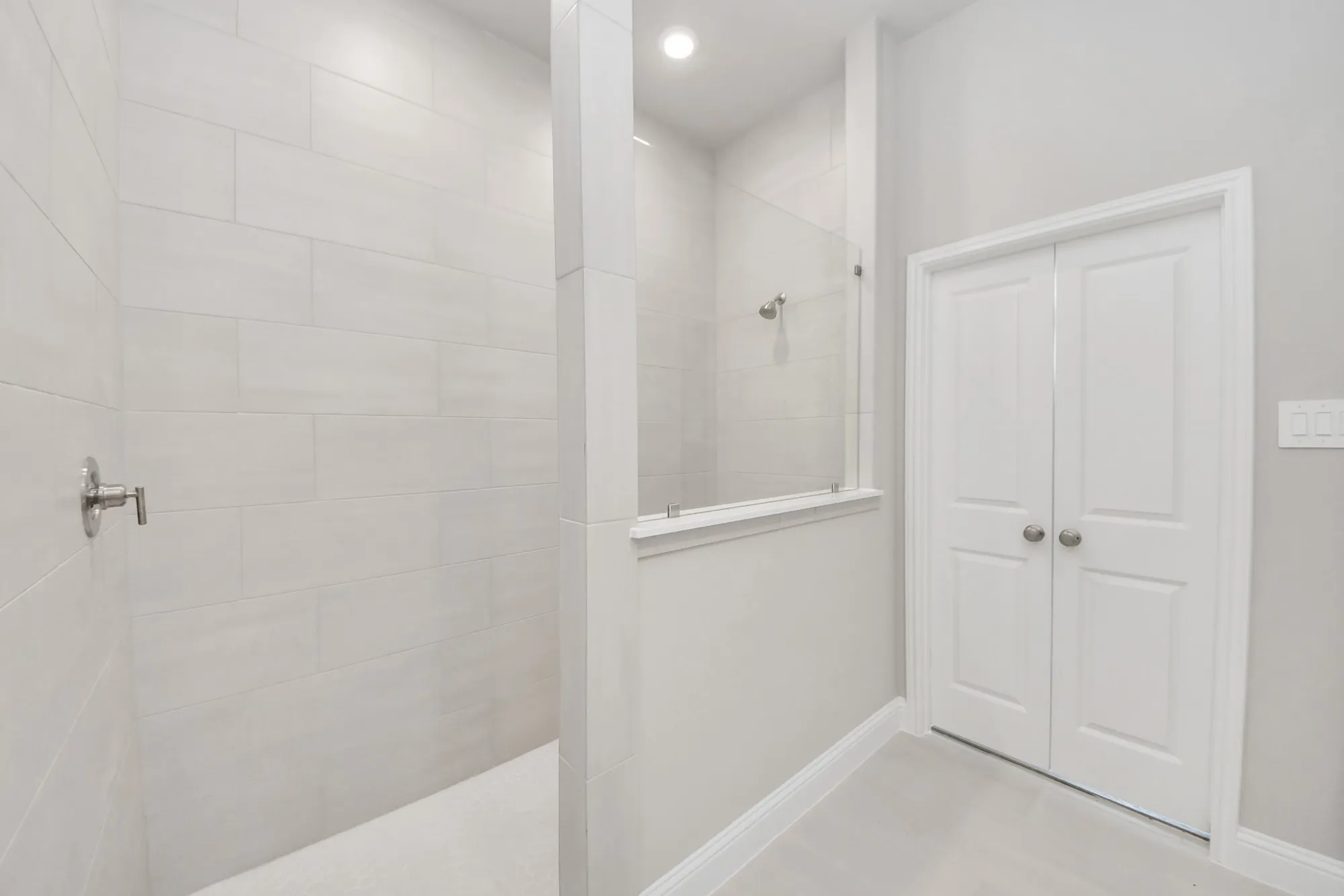 Property Slideshow image 14 of 33 | 14628 cedar elm ct, Willis, TX, 77318