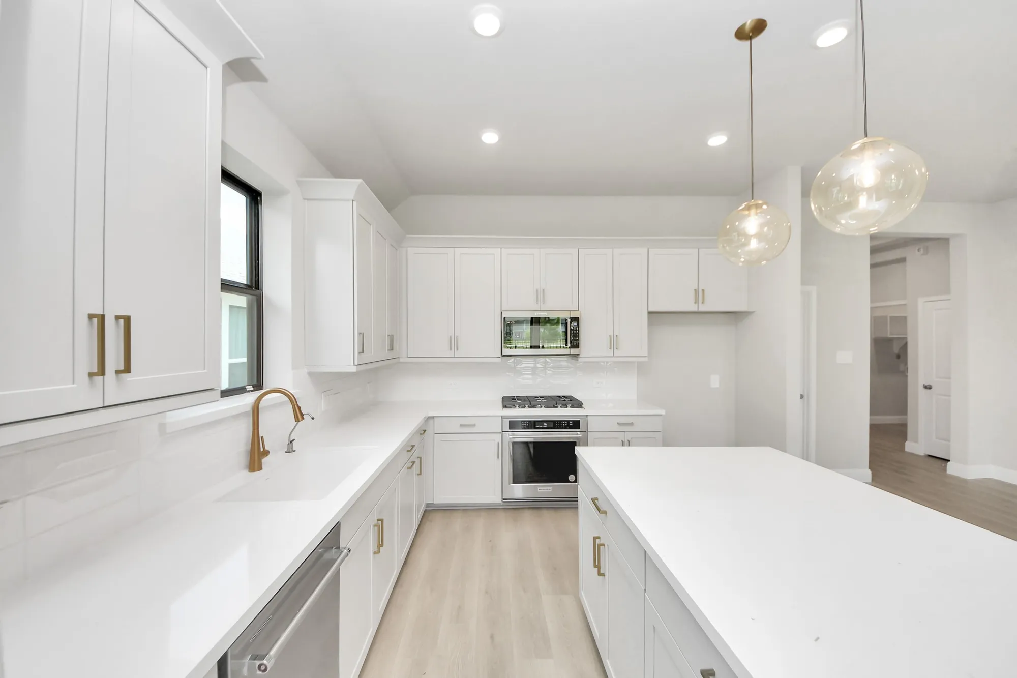 Property Slideshow image 22 of 33 | 14628 cedar elm ct, Willis, TX, 77318