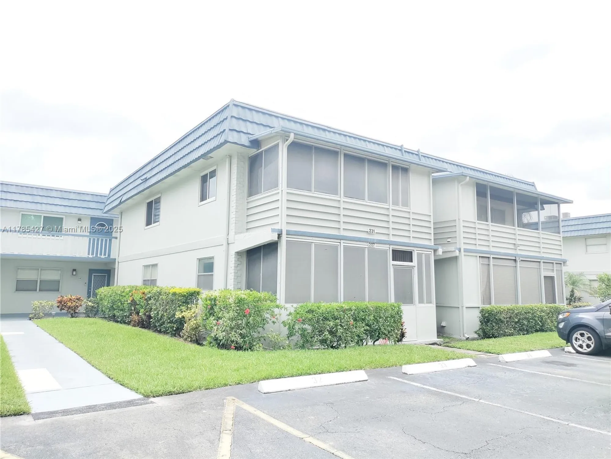 Property Slideshow image 2 of 22 | 207 tuscany d # 207, Delray Beach, FL, 33446