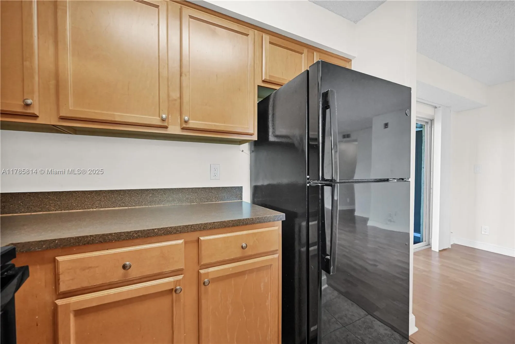 Property Slideshow image 26 of 40 | 7640 westwood dr apt 404, Tamarac, FL, 33321