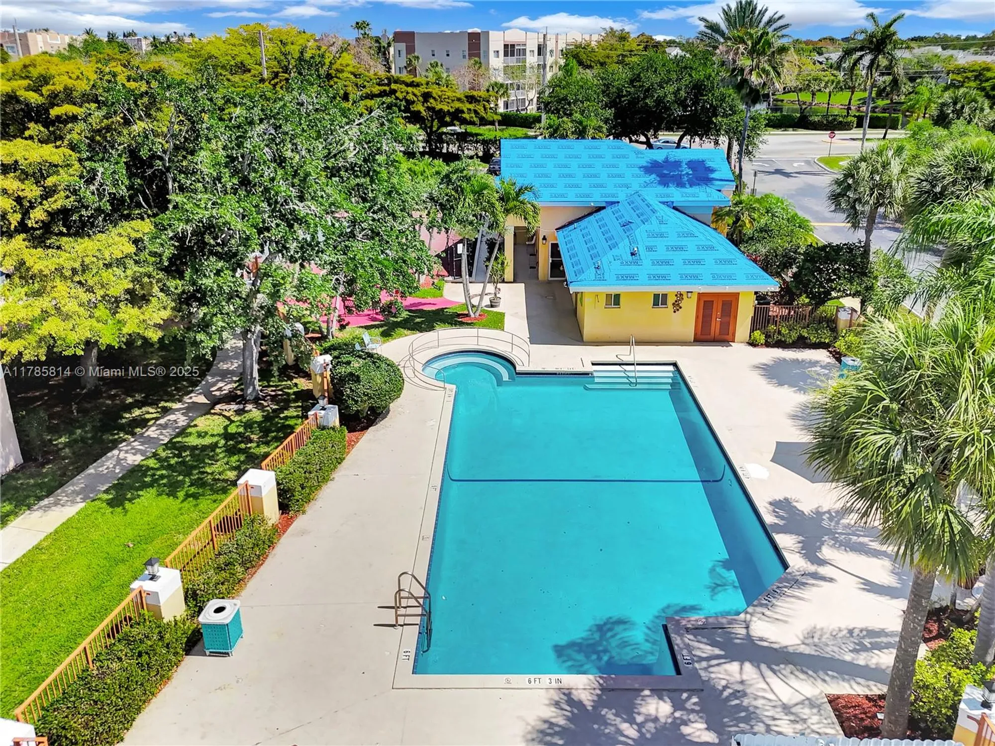 Property Slideshow image 40 of 40 | 7640 westwood dr apt 404, Tamarac, FL, 33321