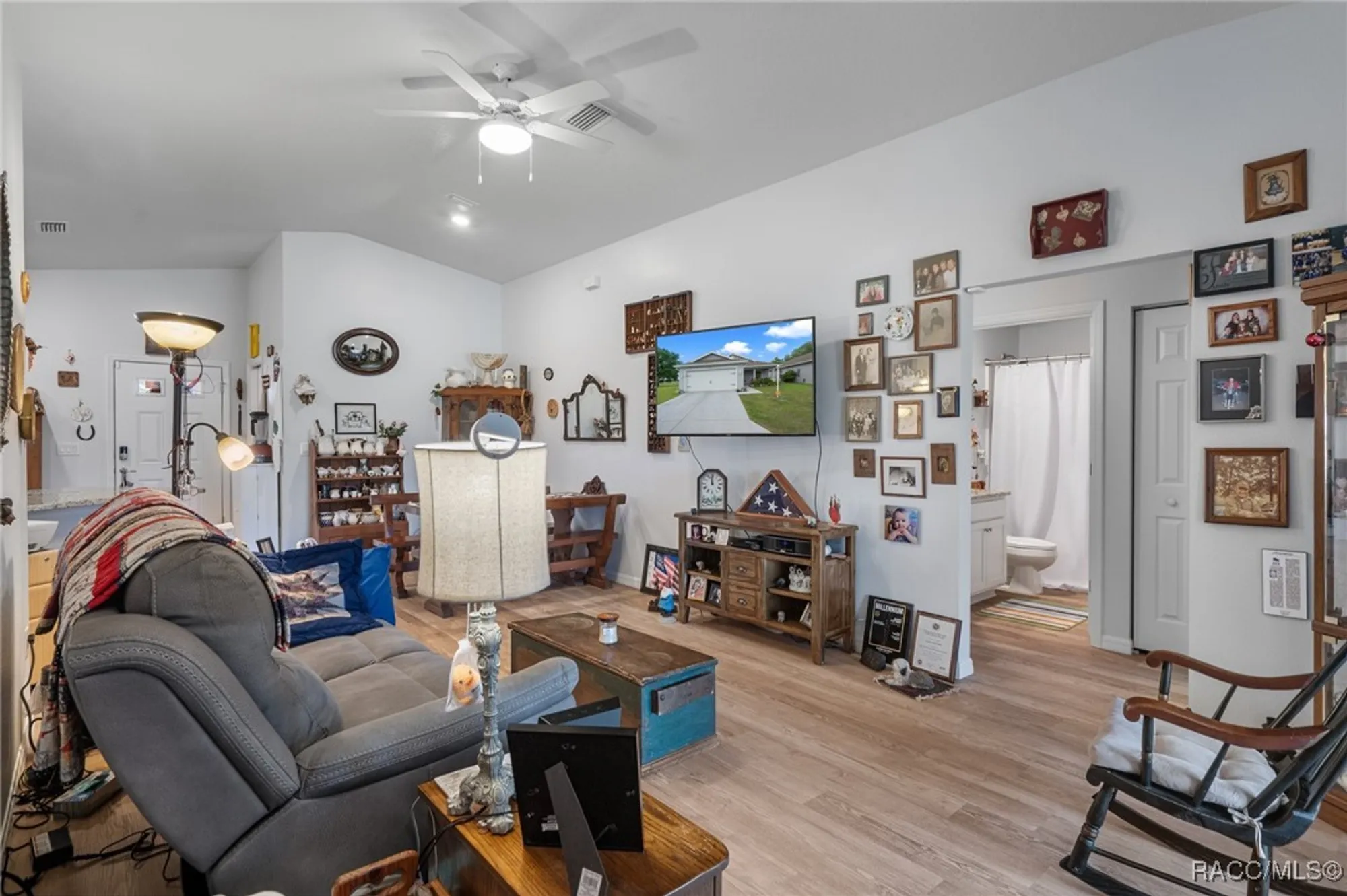 Property Slideshow image 17 of 39 | 10541 s drew bryant cir, Floral City, FL, 34436