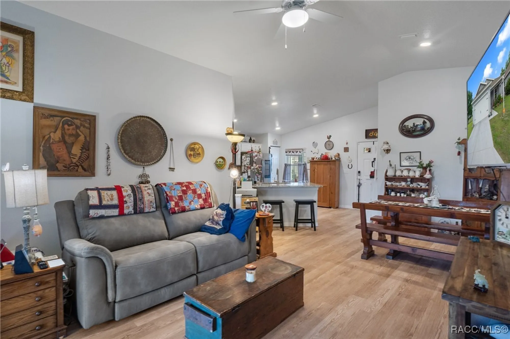 Property Slideshow image 5 of 39 | 10541 s drew bryant cir, Floral City, FL, 34436