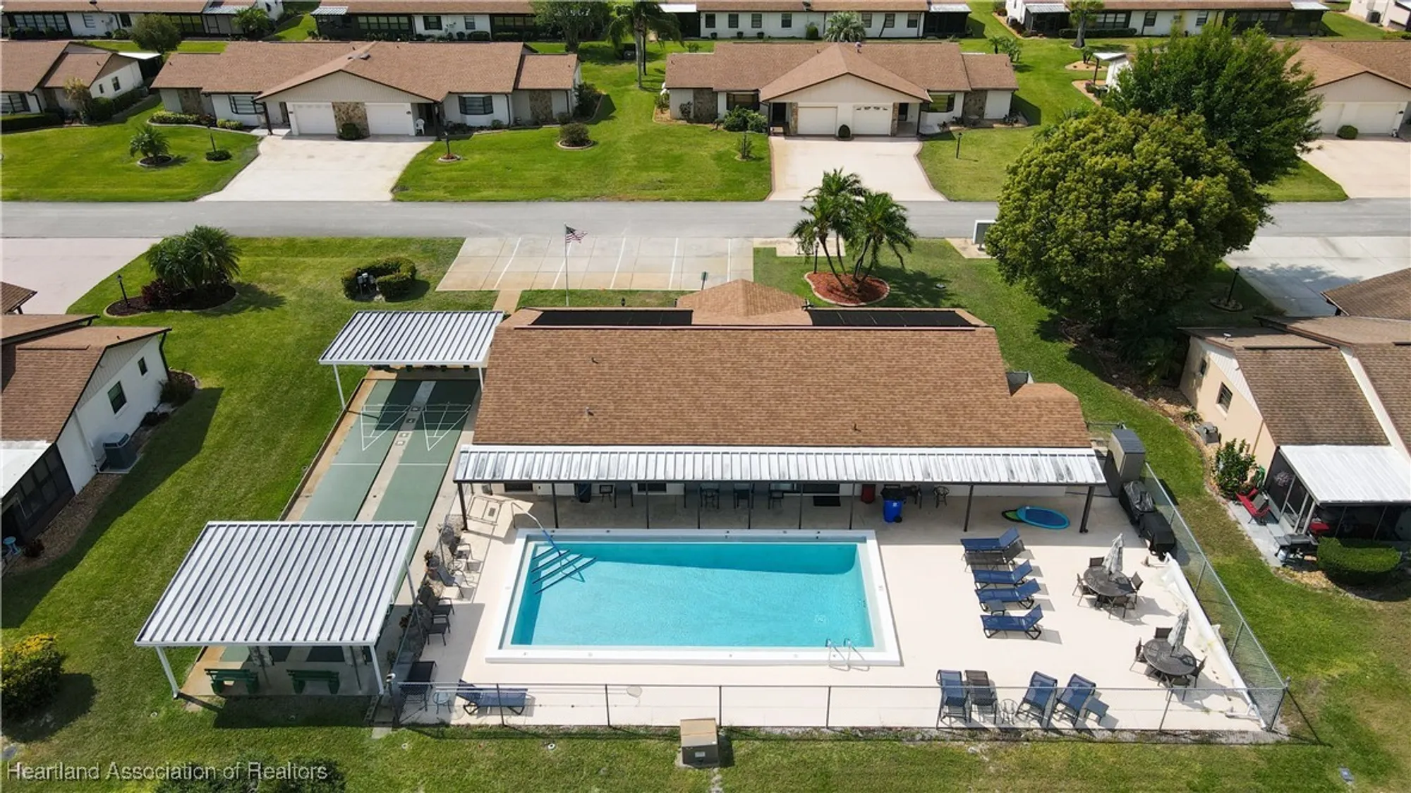 Property Slideshow image 18 of 25 | 3745 camry ct, Sebring, FL, 33872